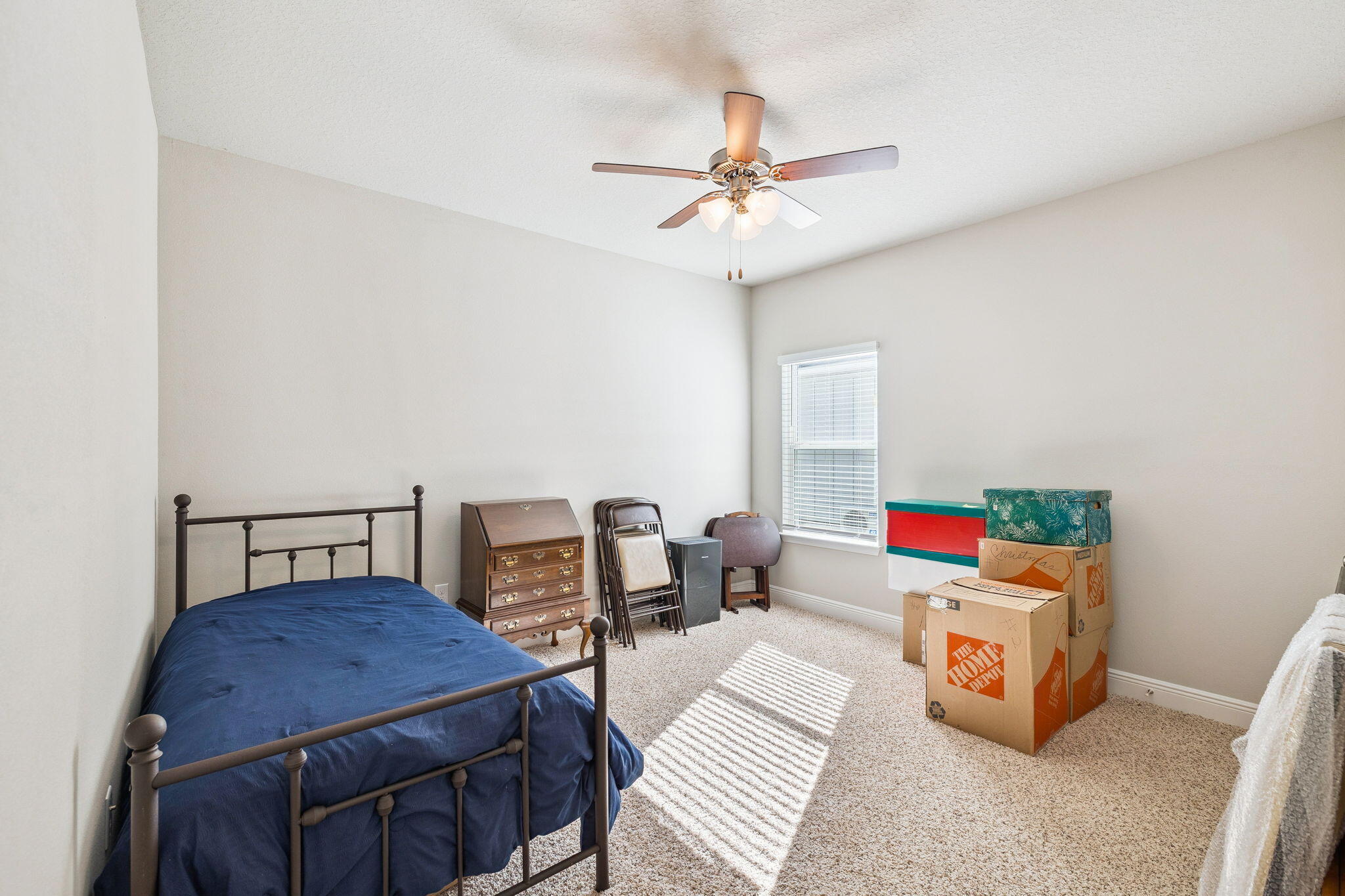 STONEGATE - Residential