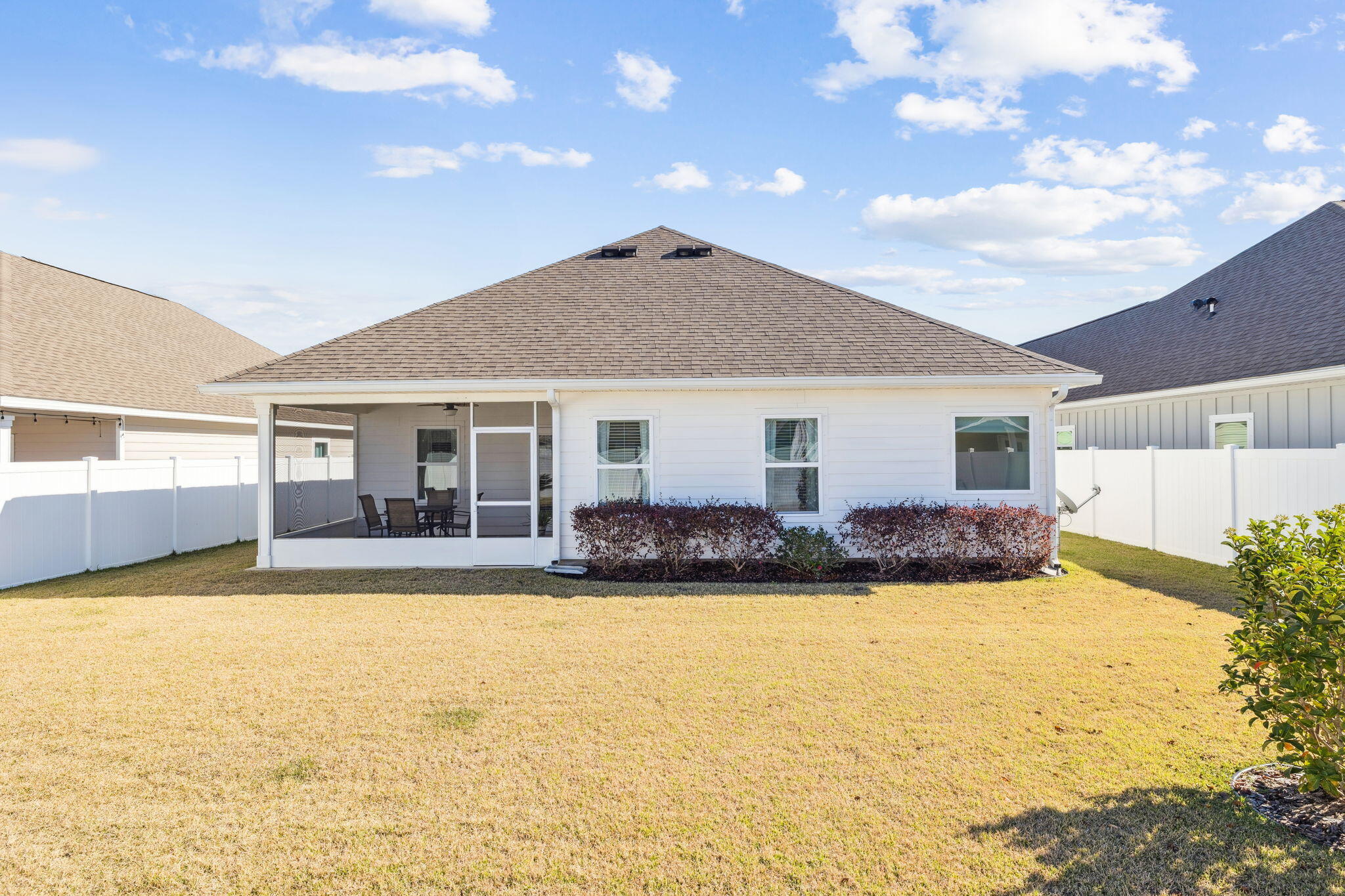 STONEGATE - Residential