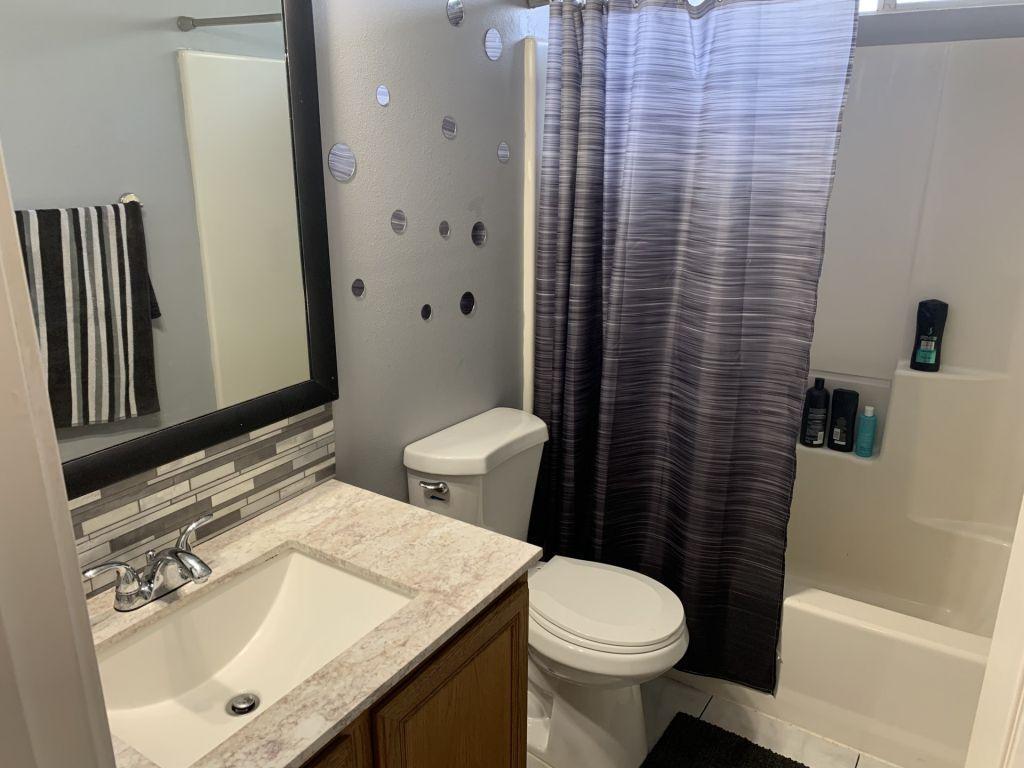 HOLLEY BY THE SEA - Residential