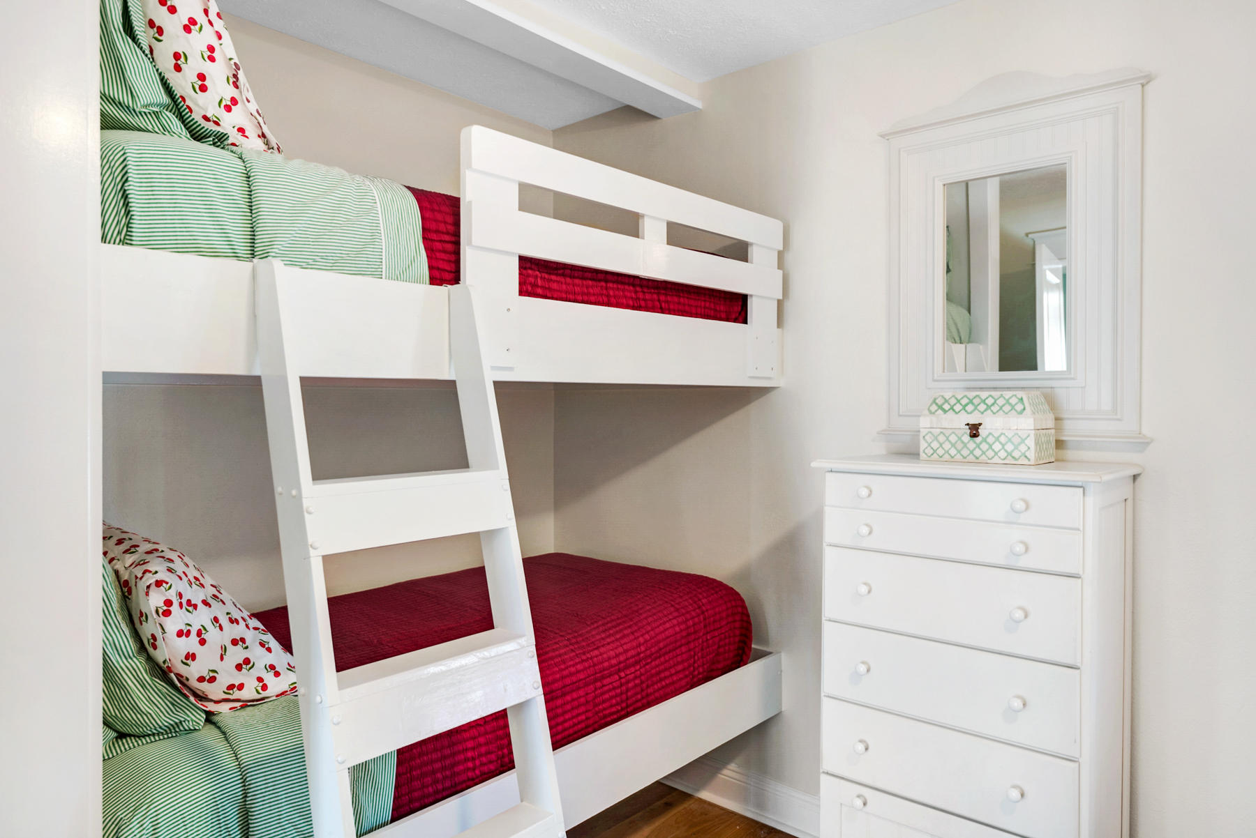 RAMSGATE T/H - Residential