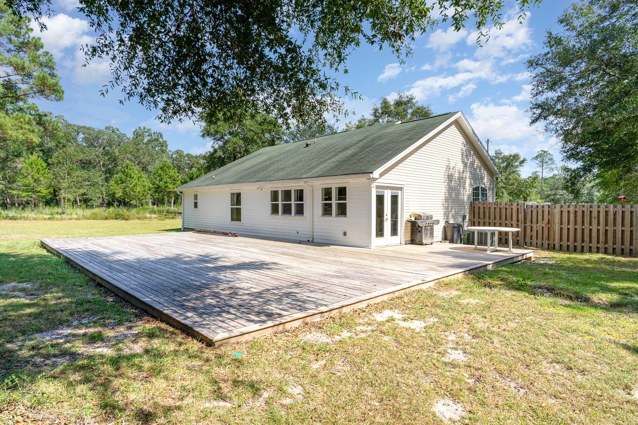 CREEKSIDE - Residential