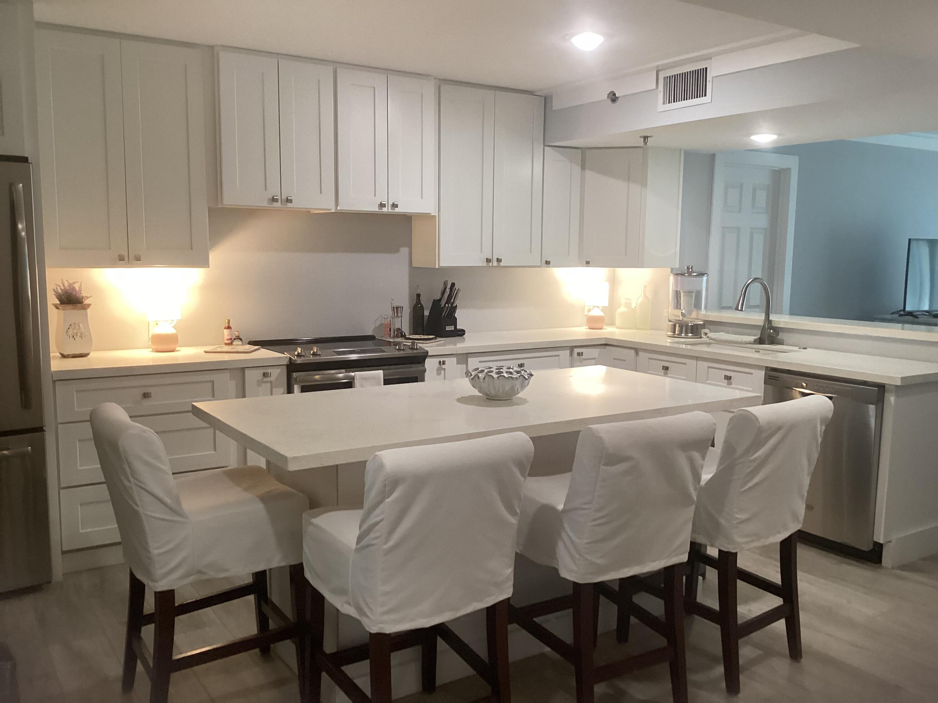 MAGNOLIA HOUSE - Residential