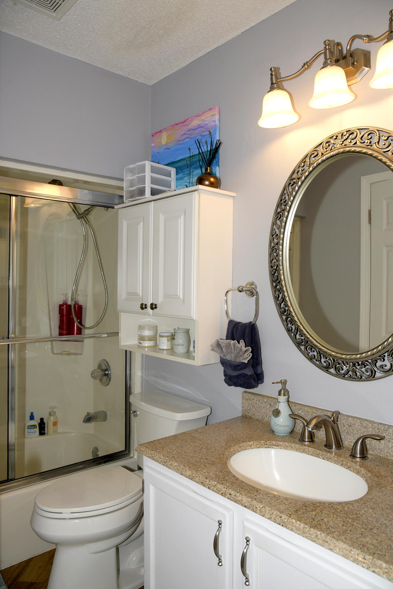 LAKESIDE CONDO AT BLUEWATER BAY - Residential