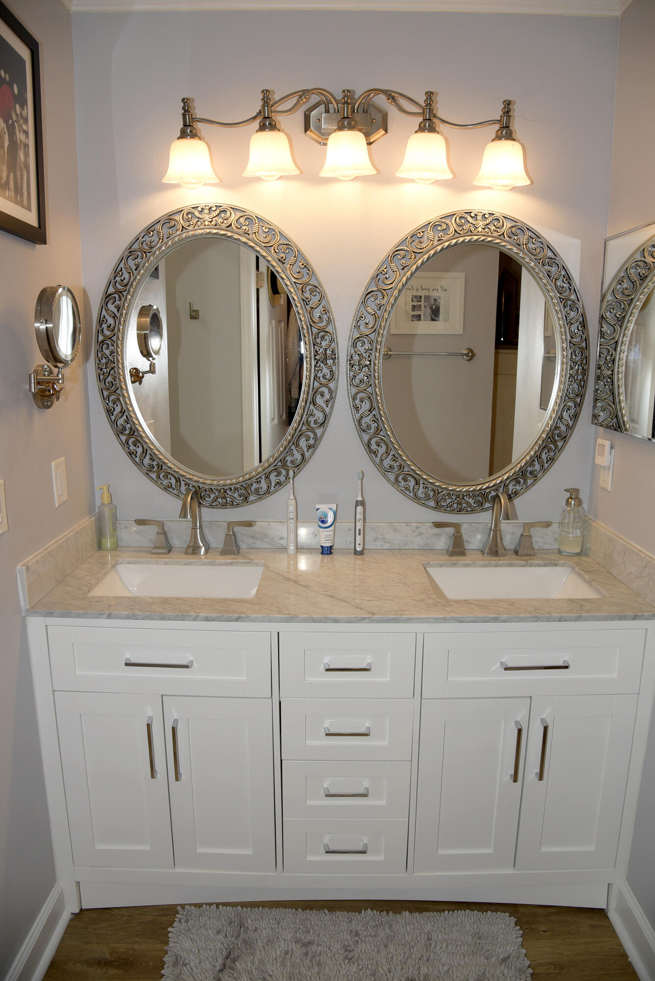 LAKESIDE CONDO AT BLUEWATER BAY - Residential