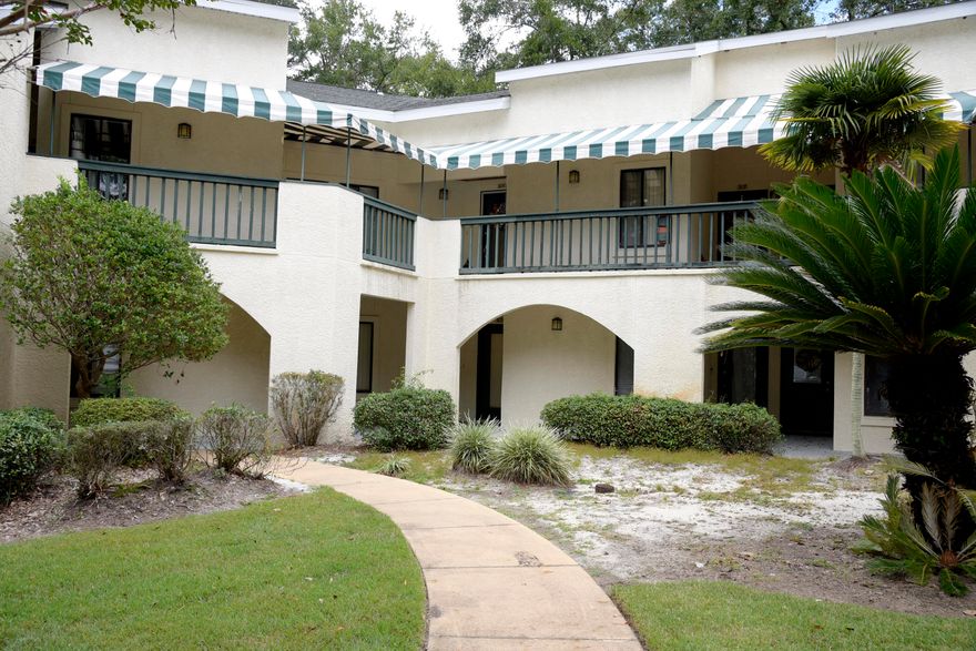 Beautifully updated LAKEFRONT unit in the Lakeside community of Bluewater Bay.  Fantastic open floor plan with water views from all main areas.  Renovations completed in January 2020 include removal of walls, new flooring. baseboards, crown molding, and recessed lighting.  Kitchen completely redone with new cabinets, Quartz countertops, stainless sink and appliances, island light pendants.    Master bath redone to include new flooring, vanity, shower & Bluetooth speaker/light/vent combo.  New washer/dryer, new paint in most rooms. Popcorn ceiling scraped in most rooms in 2019.   Huge wrap around balcony overlooks lake.  Bluewater Bay features marina, pools, tennis courts, golf course, walking trails, and is just minutes from Destin.  All information deemed important to be verified by buyer