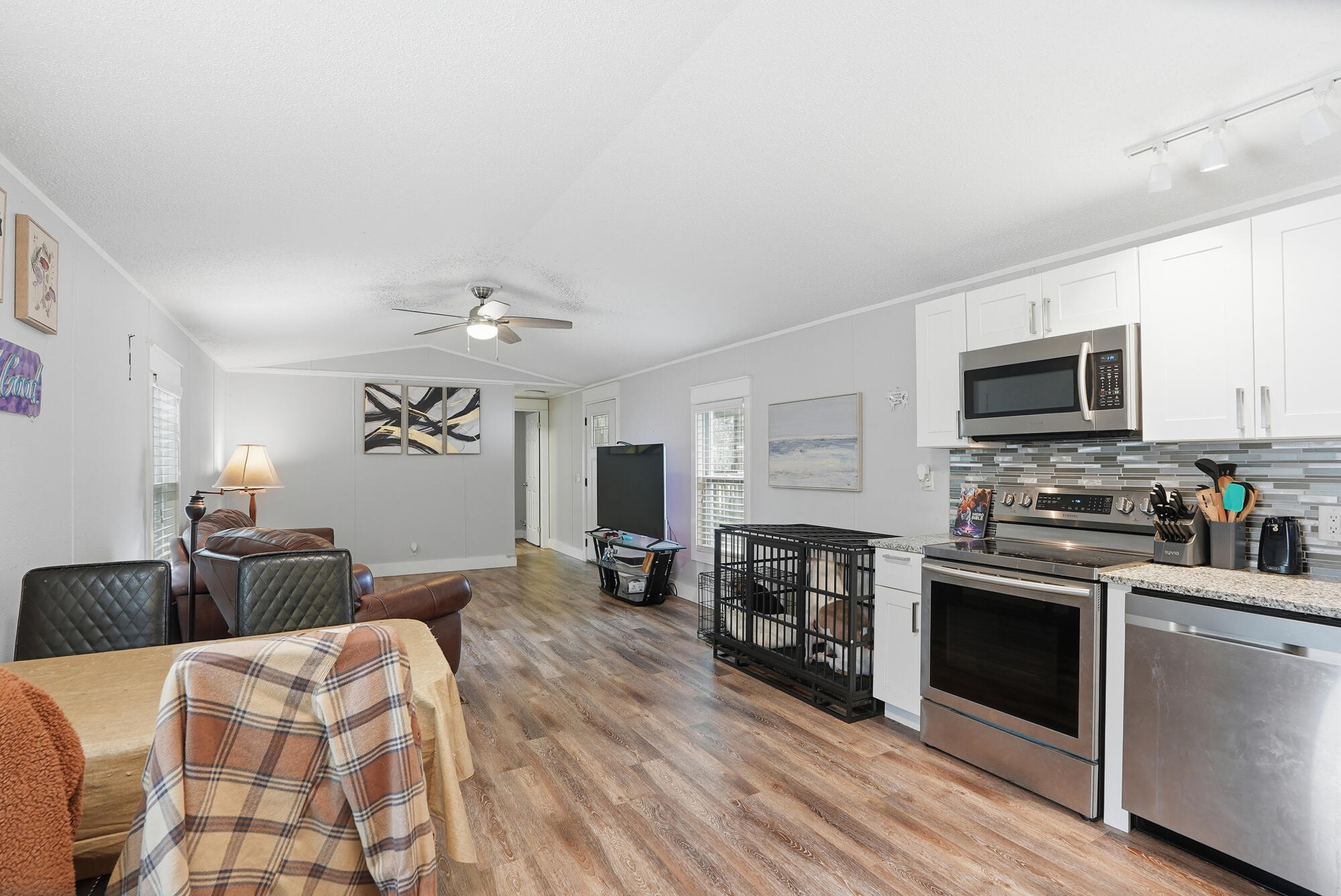 BLACK CREEK ESTATES - Residential