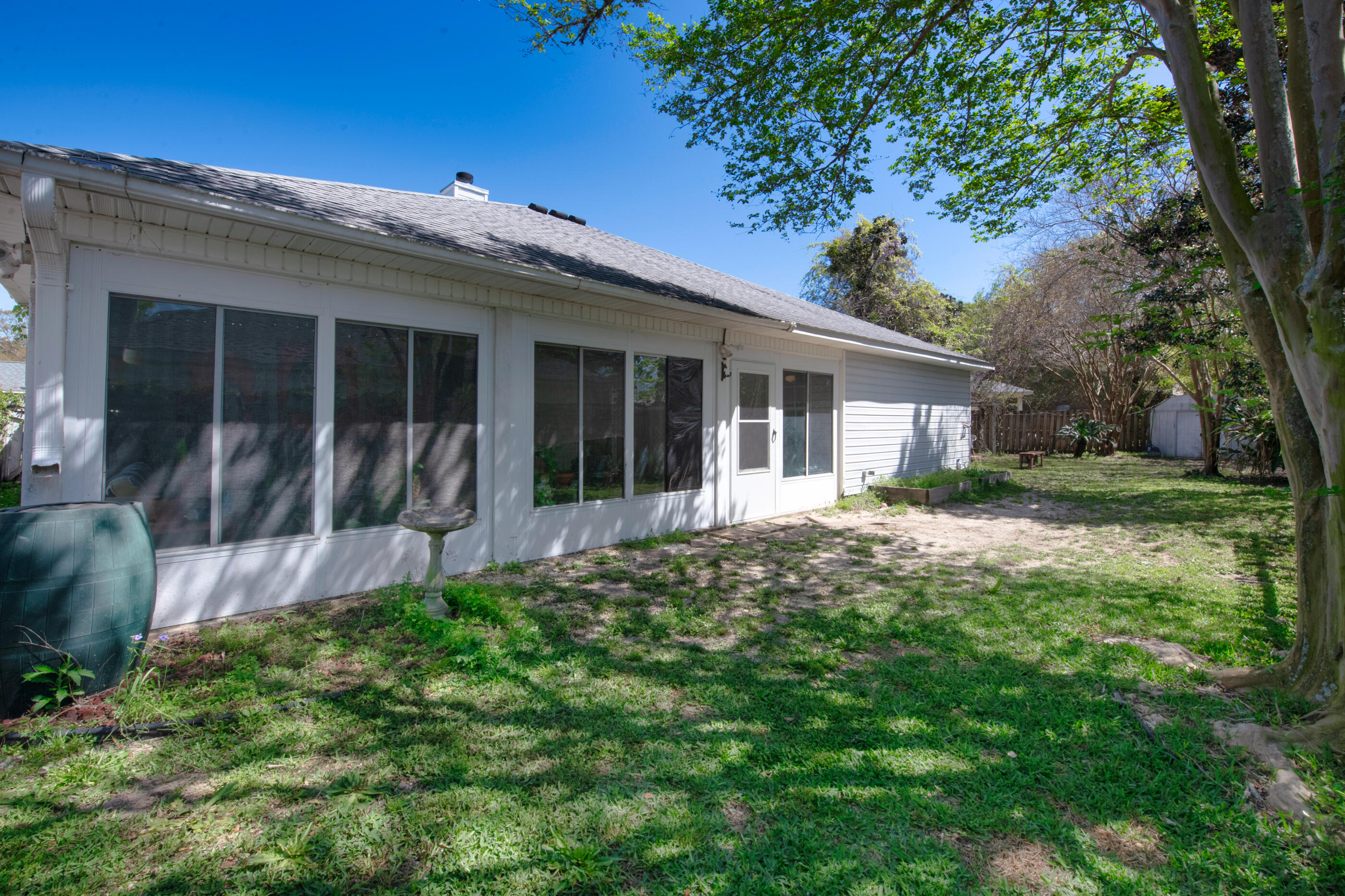 Southern Oaks Court - Residential