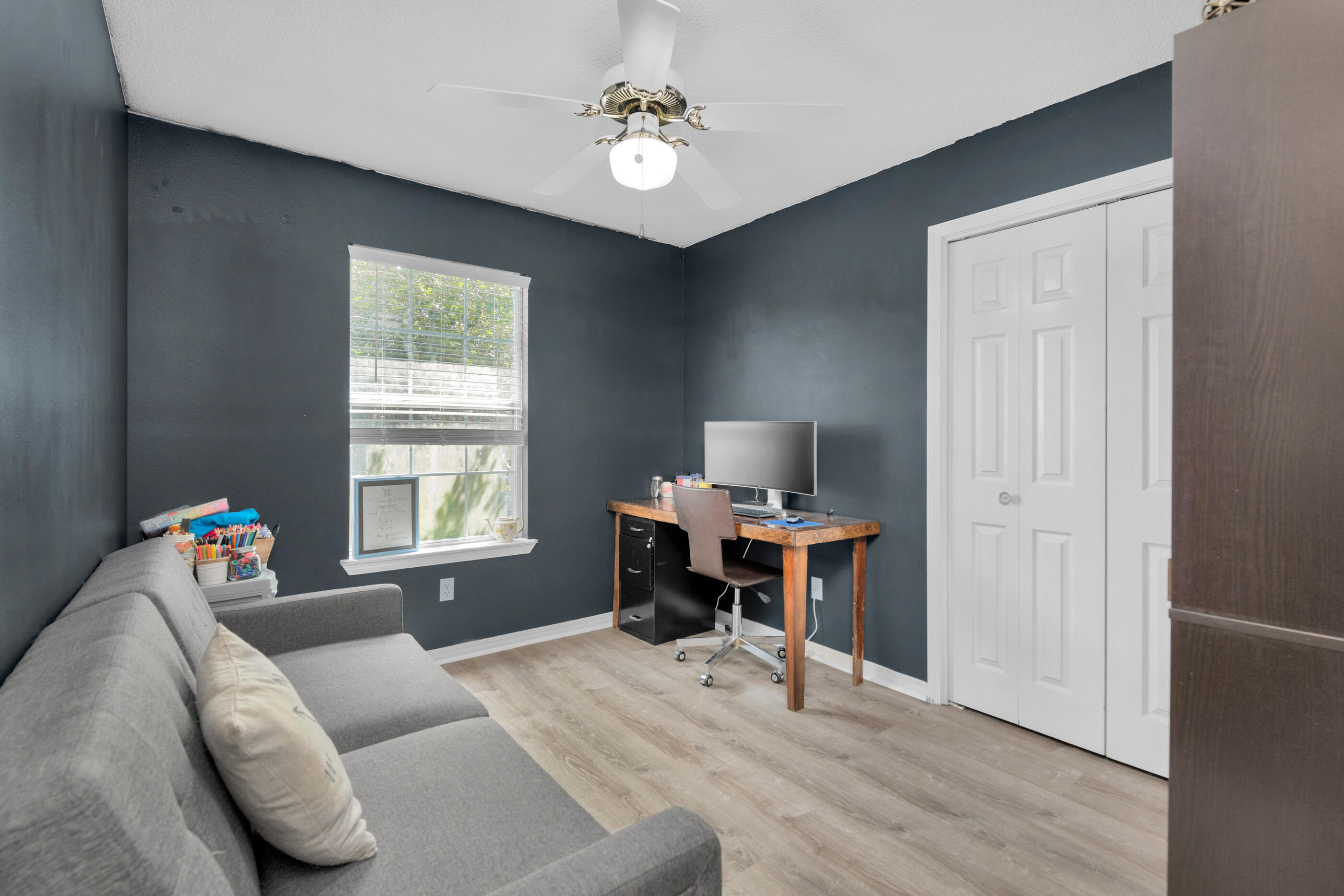 Southern Oaks Court - Residential