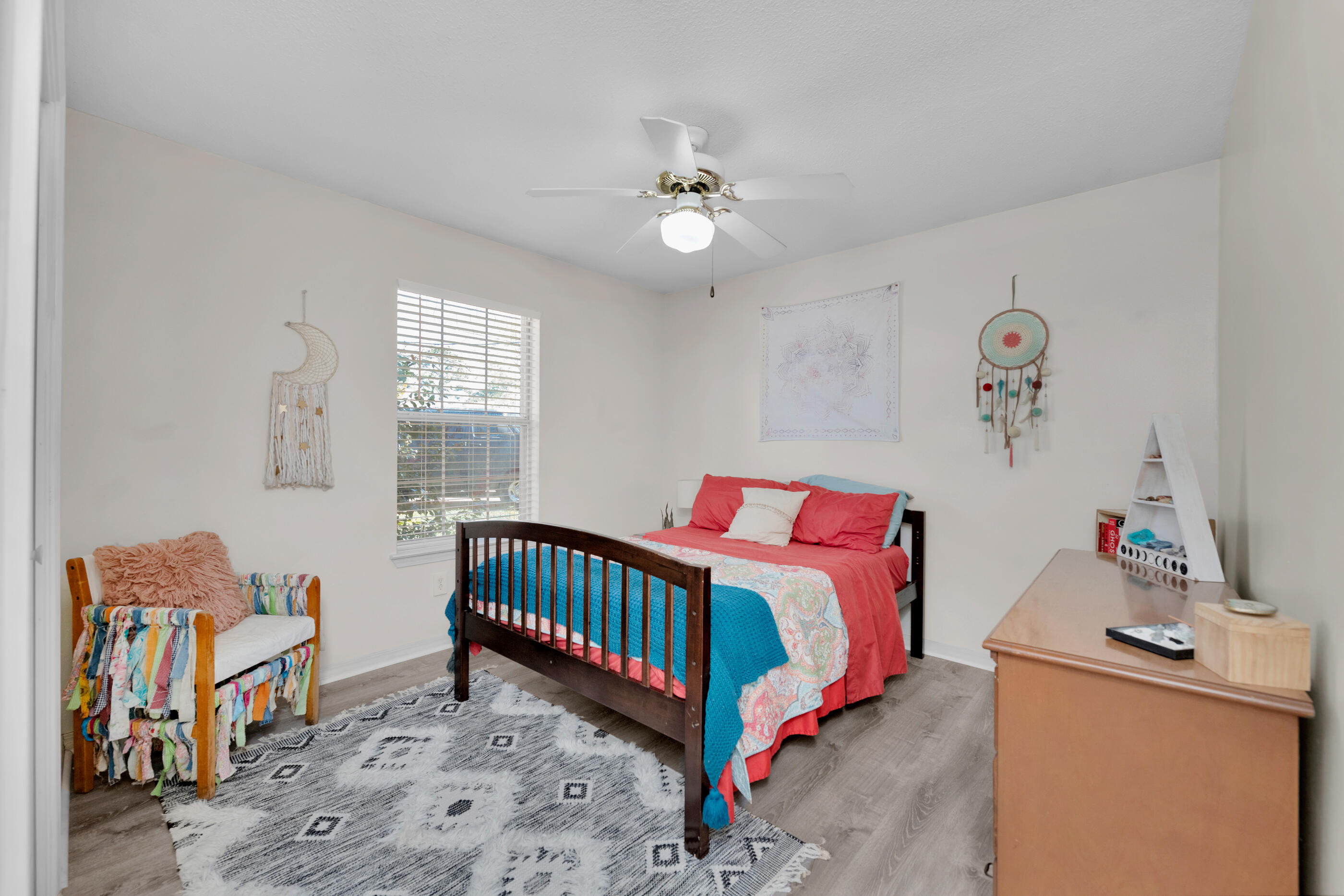 Southern Oaks Court - Residential