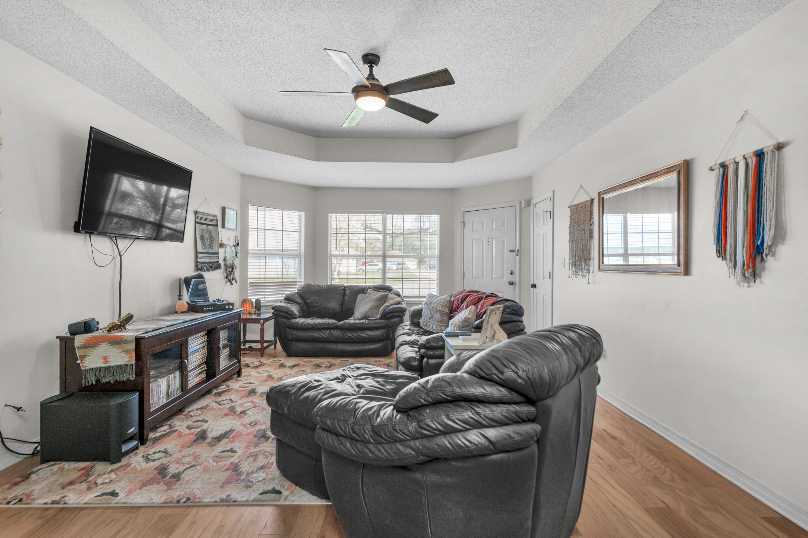 Southern Oaks Court - Residential