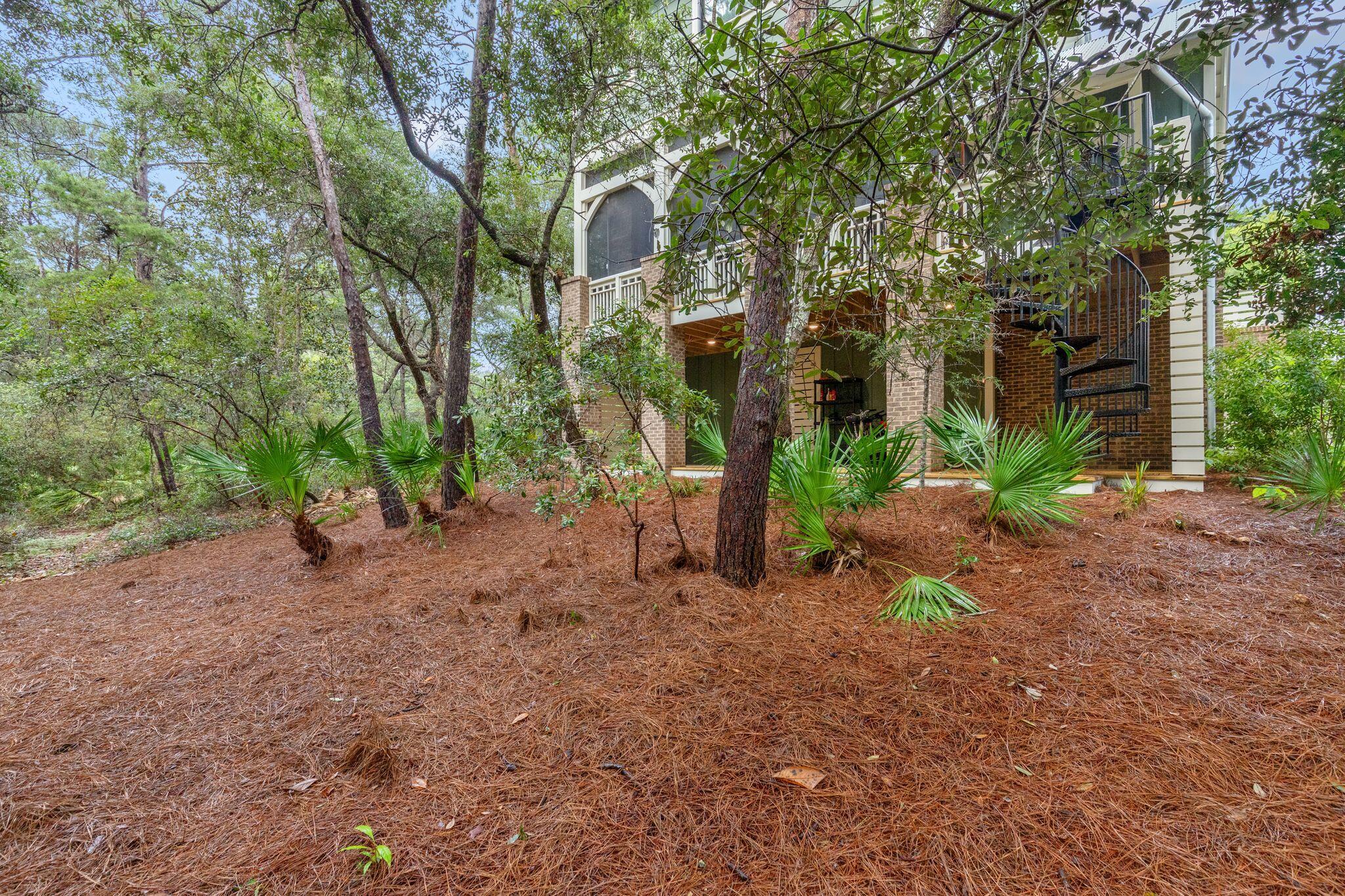 FOREST LAKES - Residential