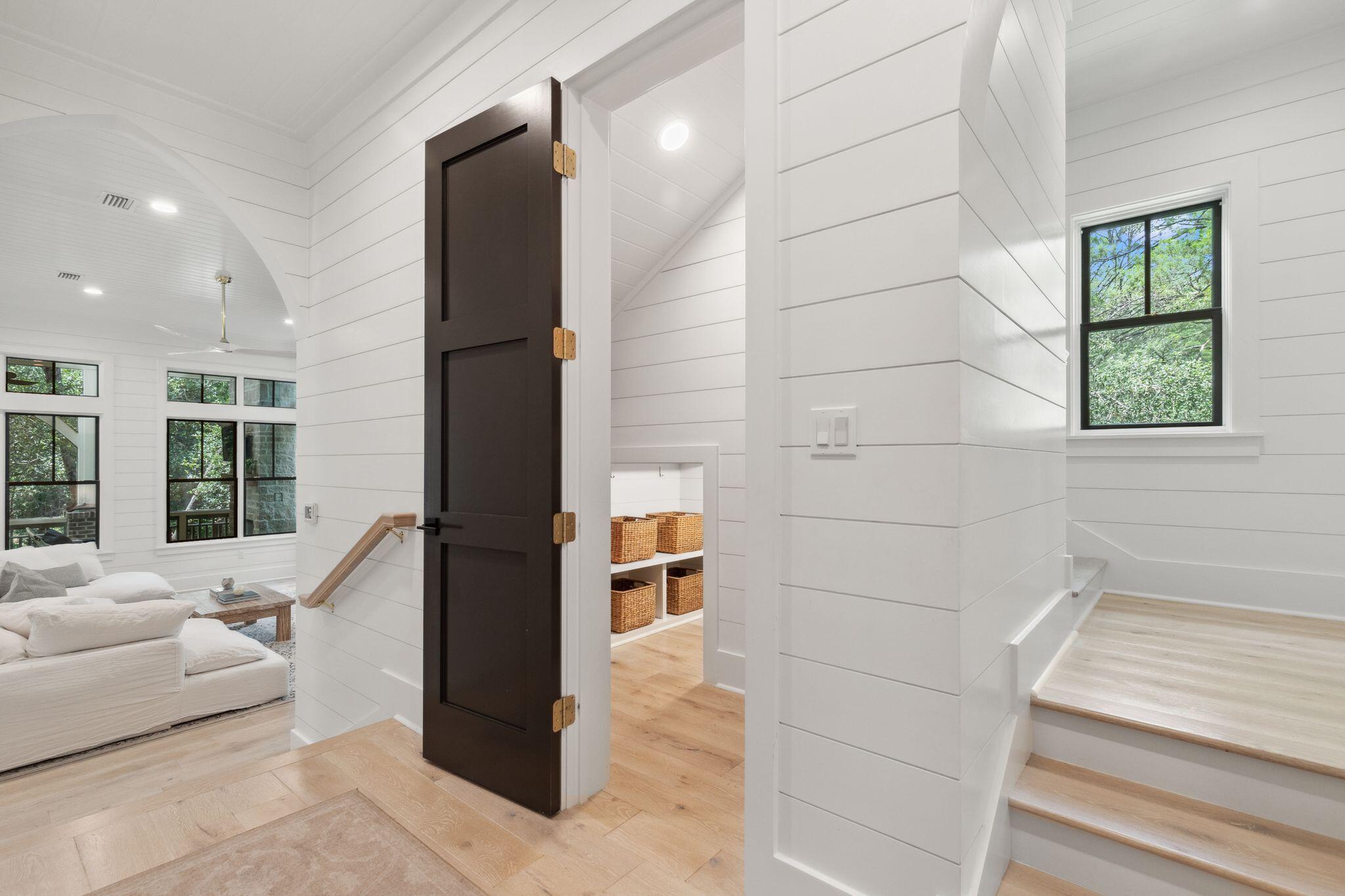 FOREST LAKES - Residential