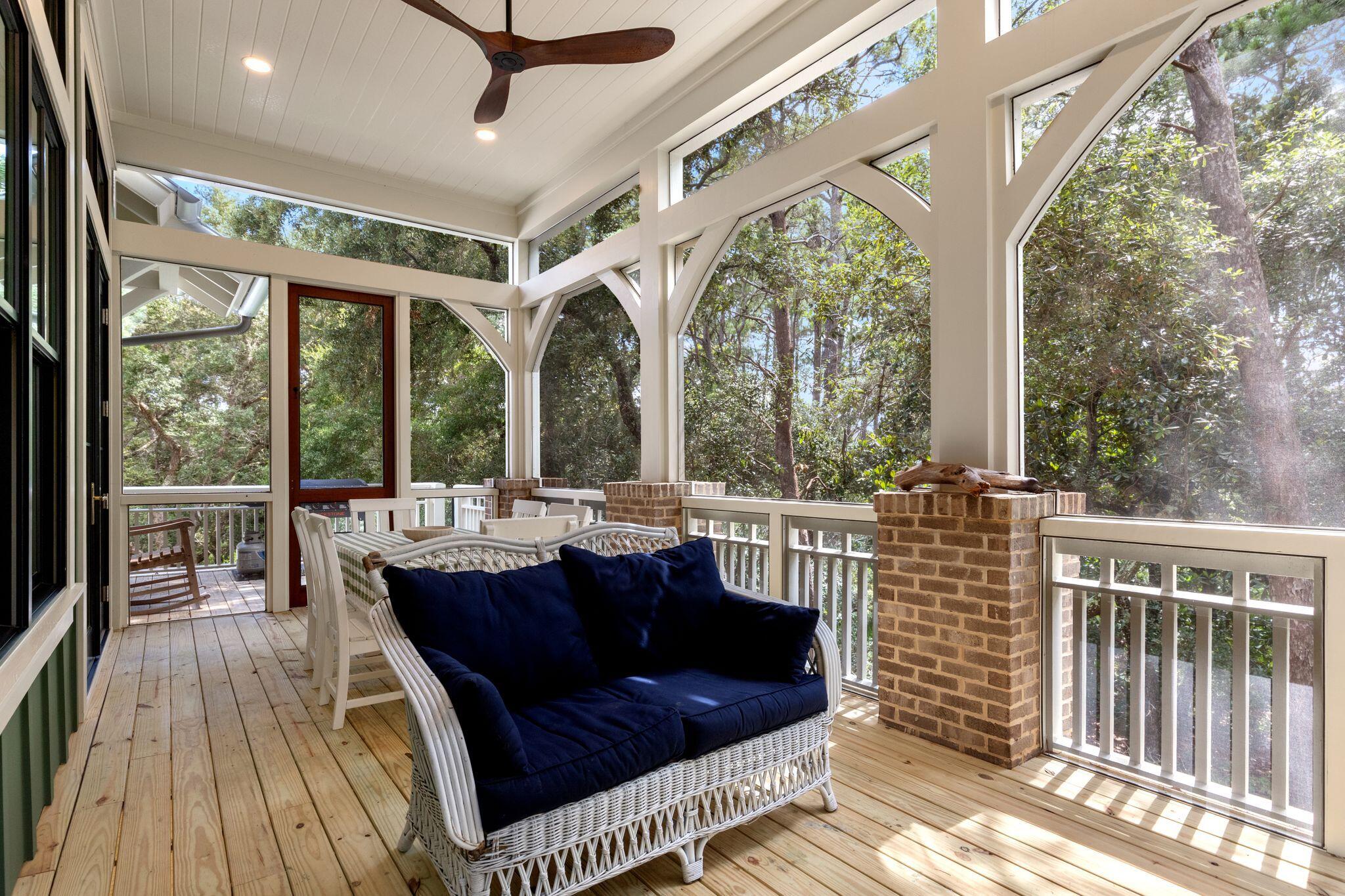 FOREST LAKES - Residential