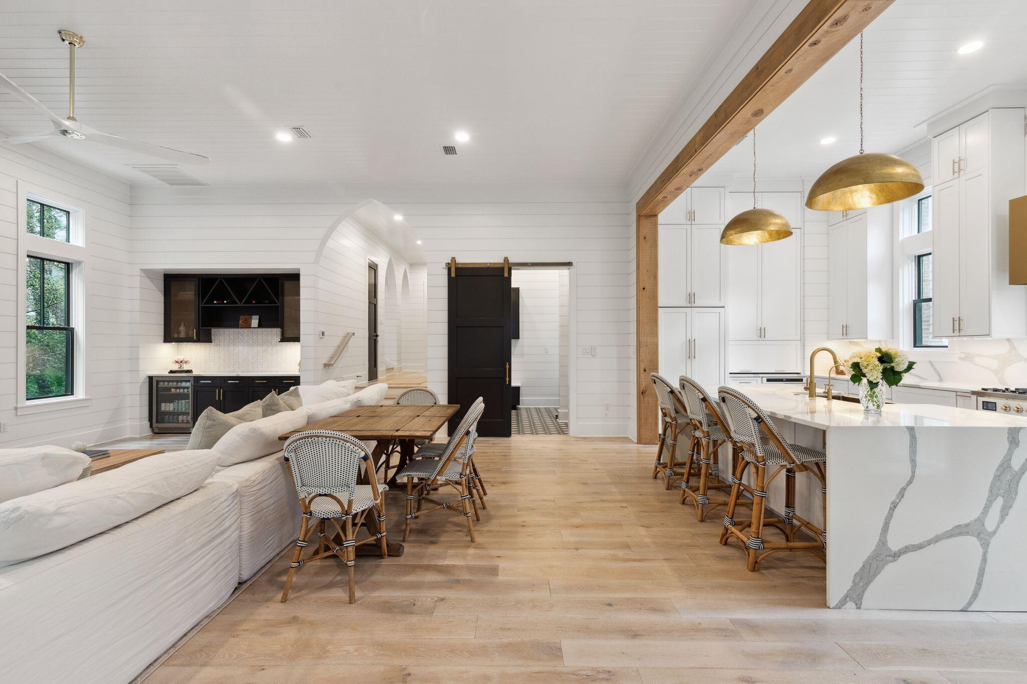 FOREST LAKES - Residential