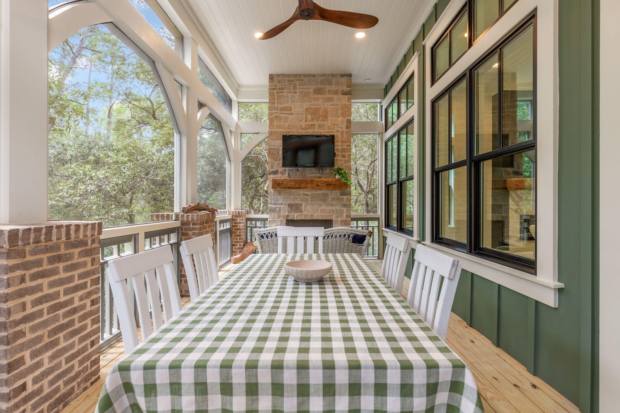 FOREST LAKES - Residential