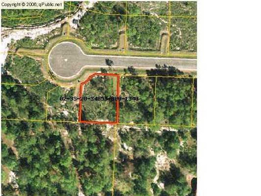 SELLER PAYS 1ST YEAR HOA DUES WITH ACCEPTABLE OFFER! MOTIVATED SELLER! READY TO BUILD! FOR IMMEDIATE SALE! Your PERFECT home site is cleared, filled and ready for you to start building your dream home! TAP FEES ARE PAID! This wonderful lot is on a cul-de-sac in the popular and much sought after address of Cypress Breeze Plantation. Located just one mile from the Beaches of South Walton and access to Hwy 98. This charming community has a magnificent 13,000 square foot rock formation pool with waterfalls and lush landscaping. Just minutes from Ed Walline Park that offers swimming, shopping and dining in the Gulf Place Center. Everything you've ever wanted is ready and waiting for YOU!