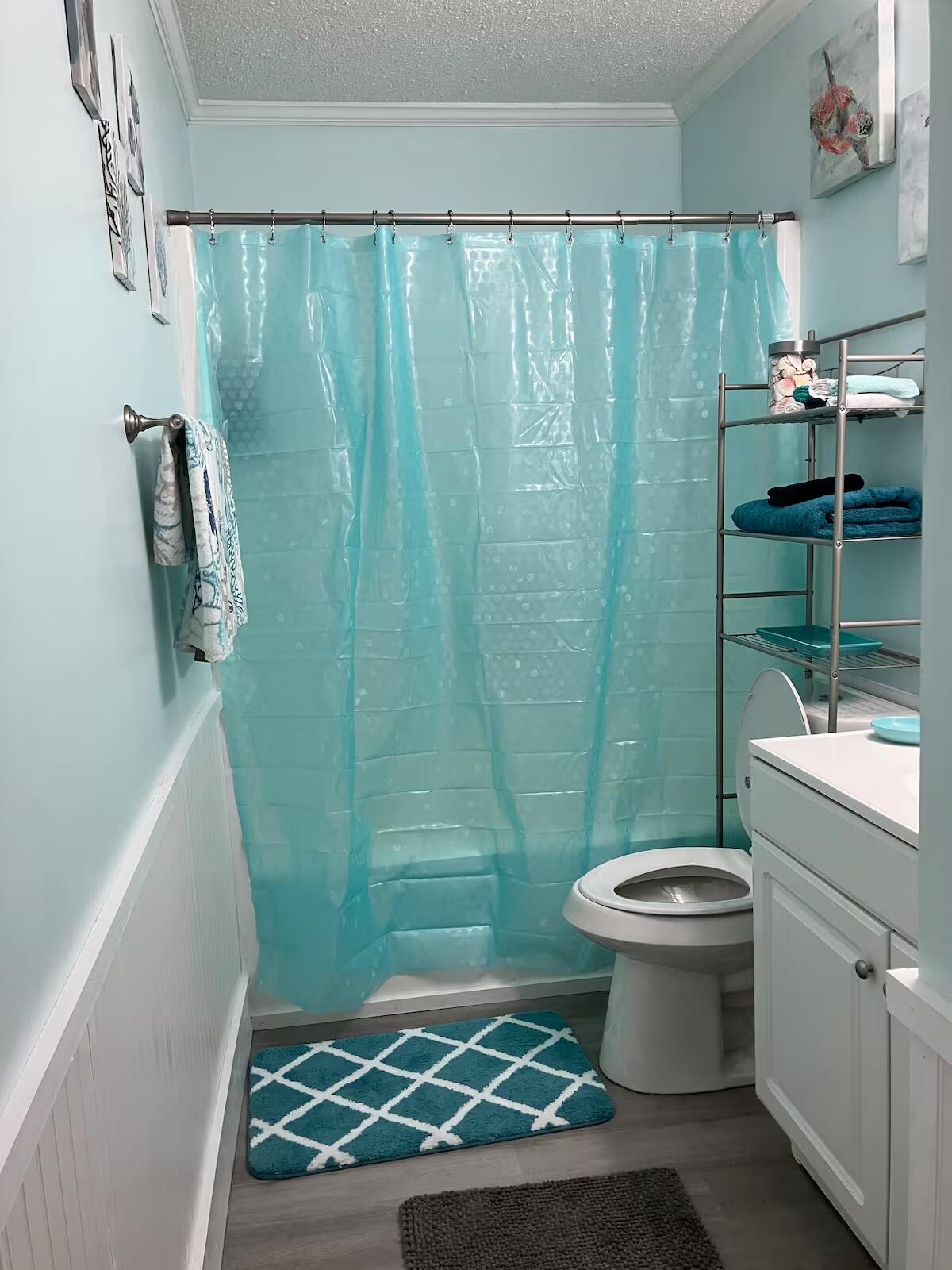 TREASURE COVE CONDOMINIUM UNIT D-103 ORB 980 P 492 1BR 1B 656 H&C ORB 4719 P 2364 - Residential