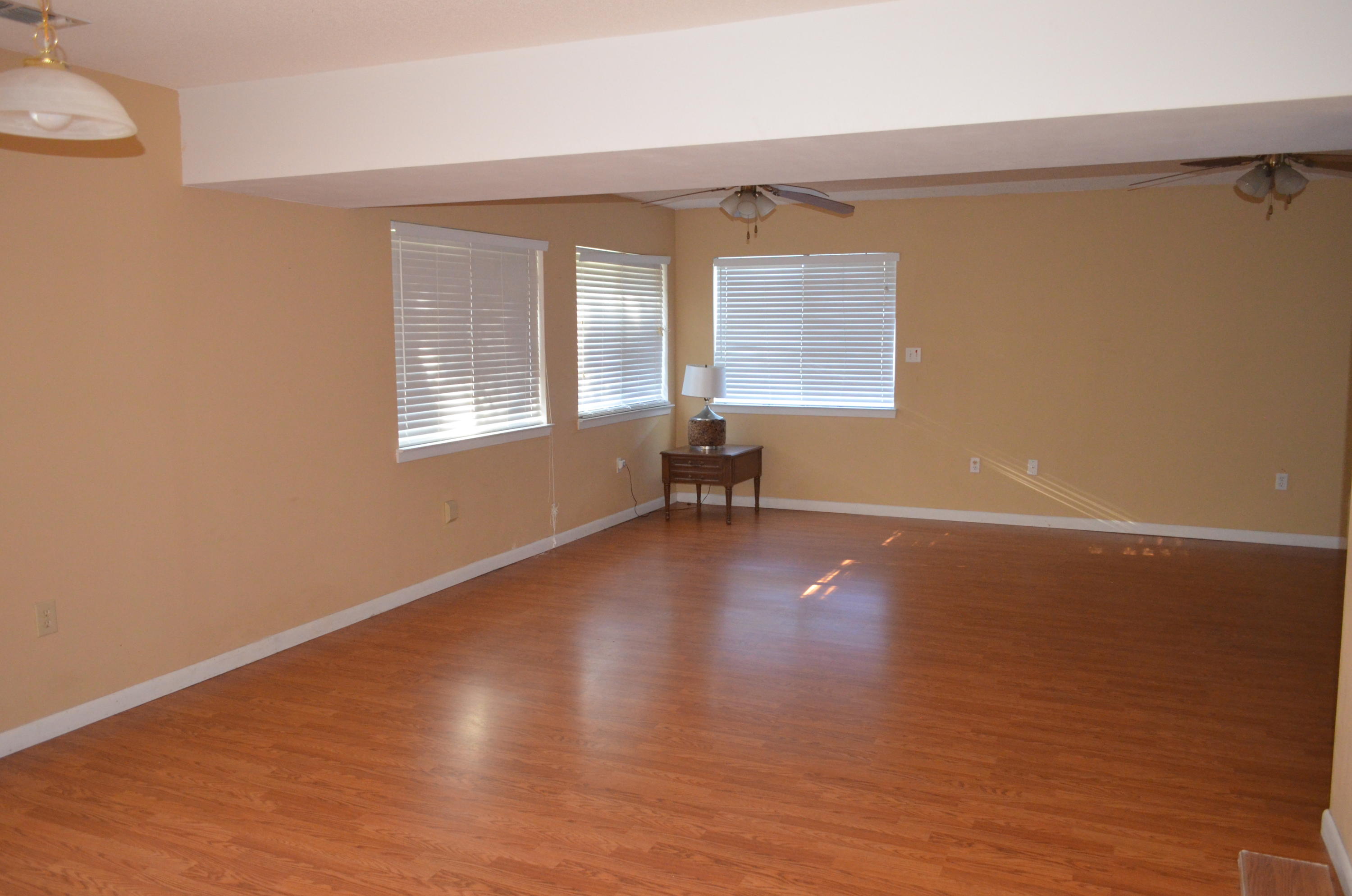 EDGEWATER VILLAGE NORTH - Residential