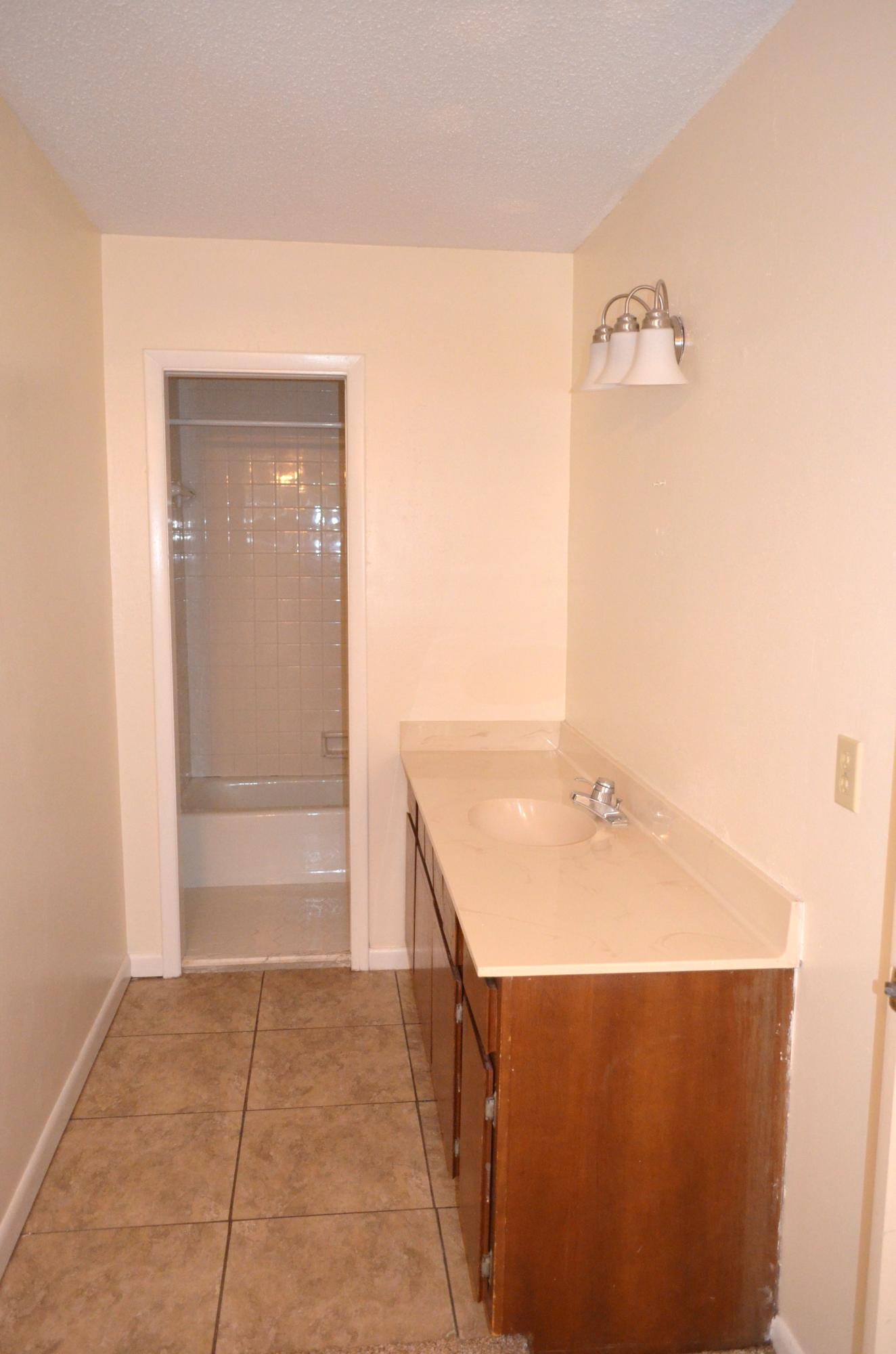 EDGEWATER VILLAGE NORTH - Residential