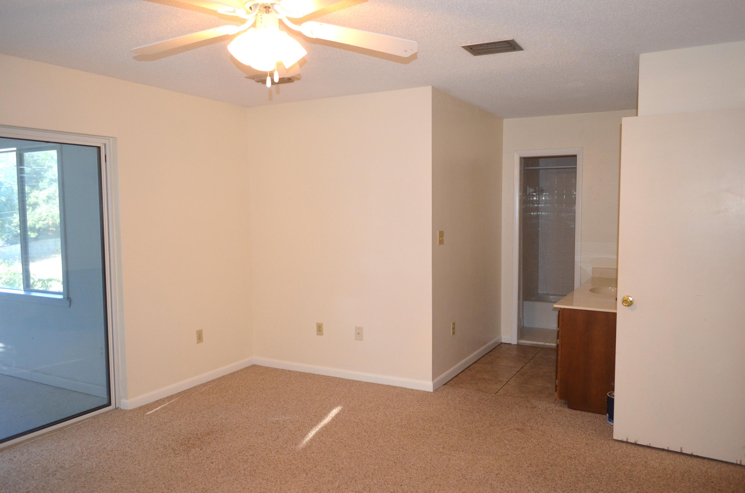 EDGEWATER VILLAGE NORTH - Residential