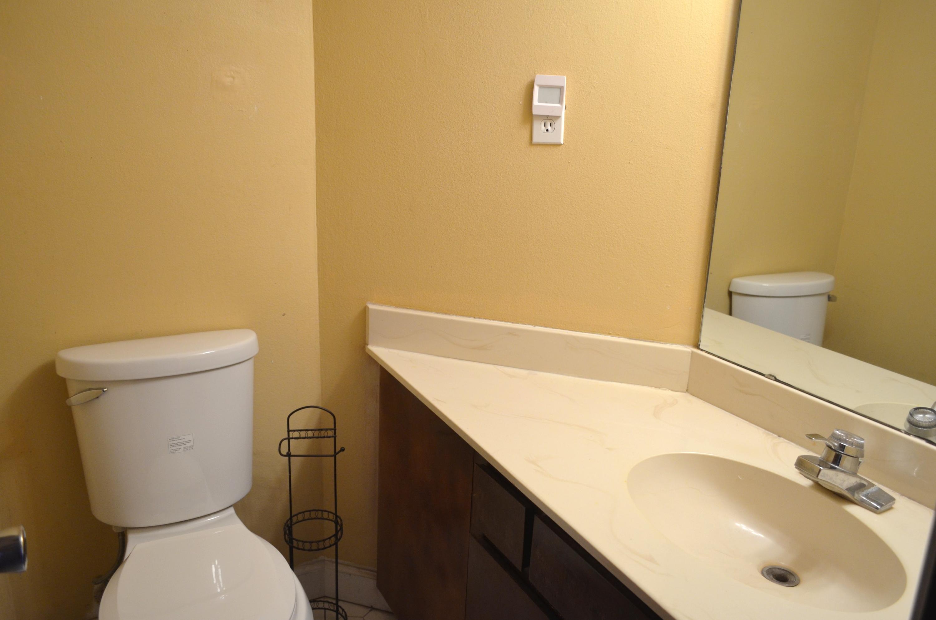 EDGEWATER VILLAGE NORTH - Residential