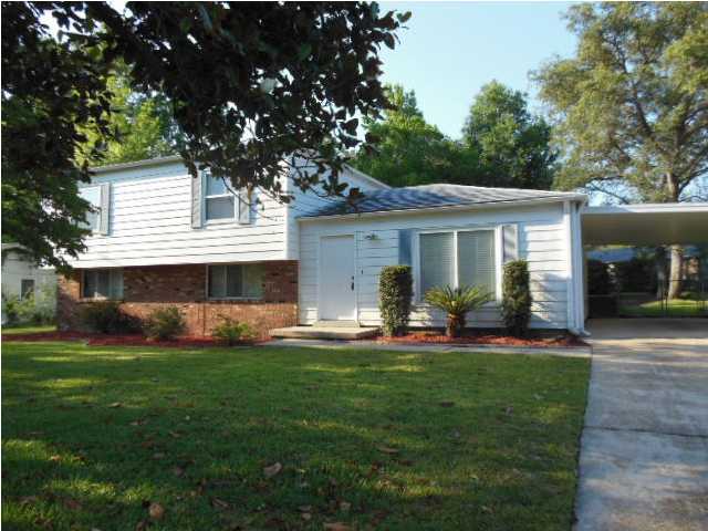 COLONY ESTATES - Residential Lease