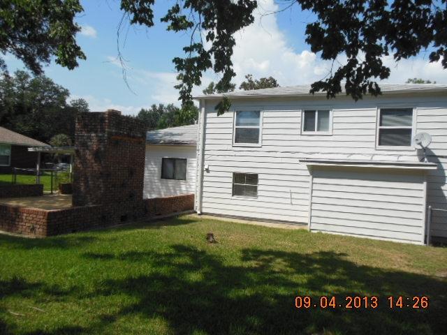 COLONY ESTATES - Residential Lease