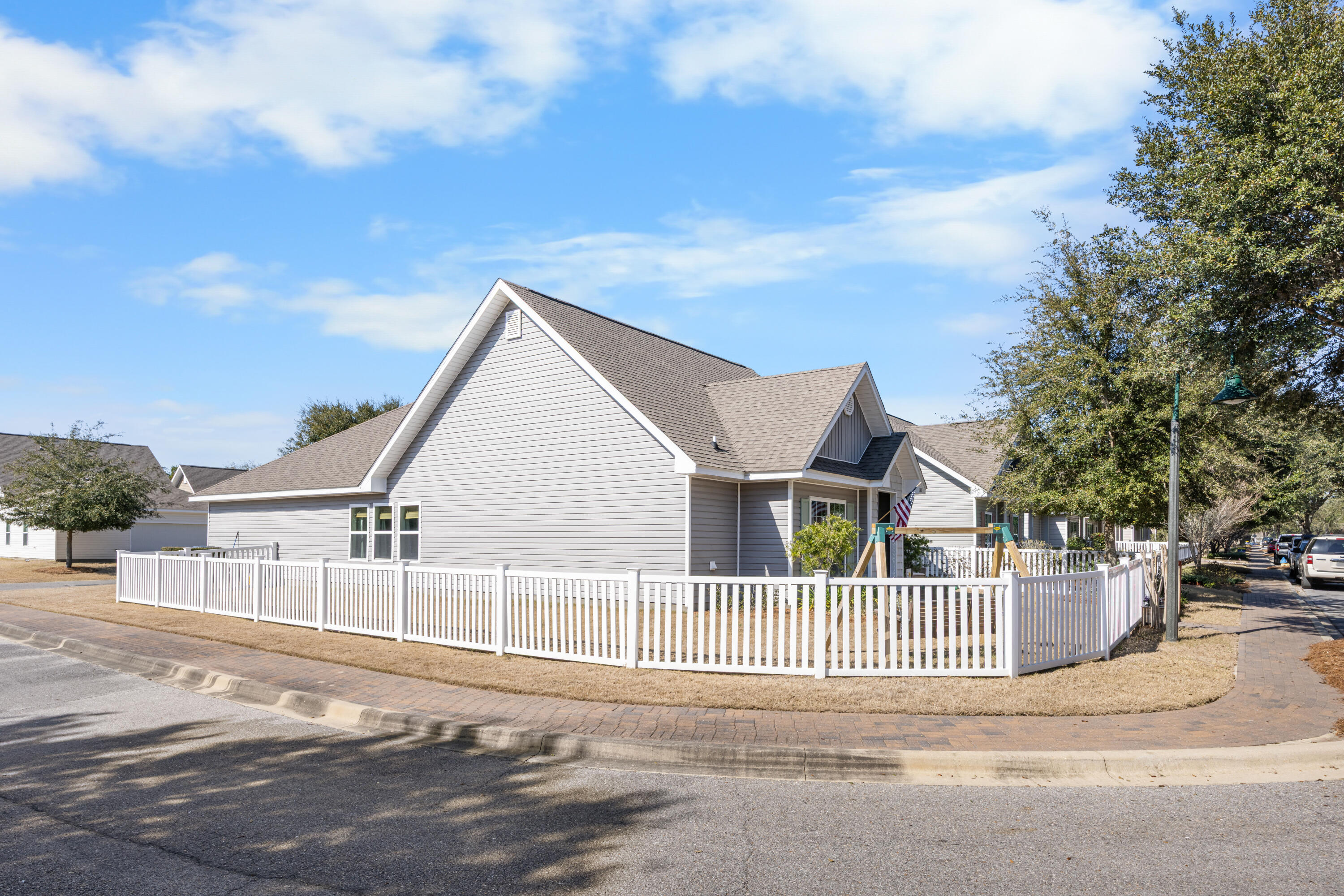 HAMMOCK BAY - Residential