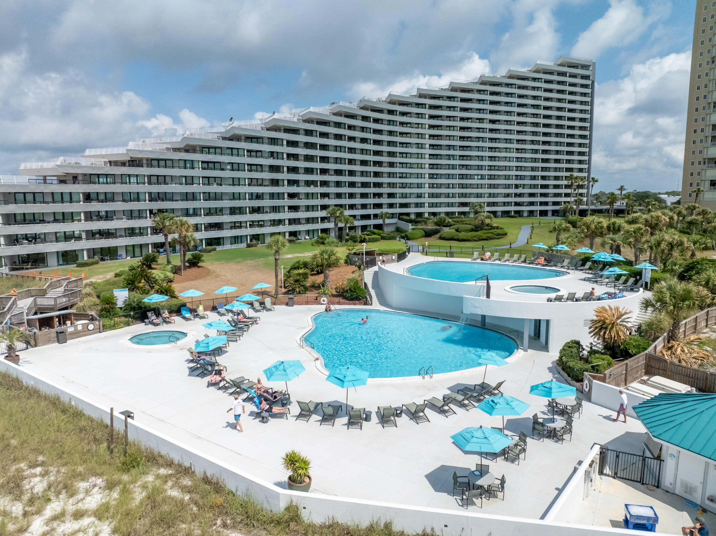 EDGEWATER BEACH CONDO PH 1 - Residential