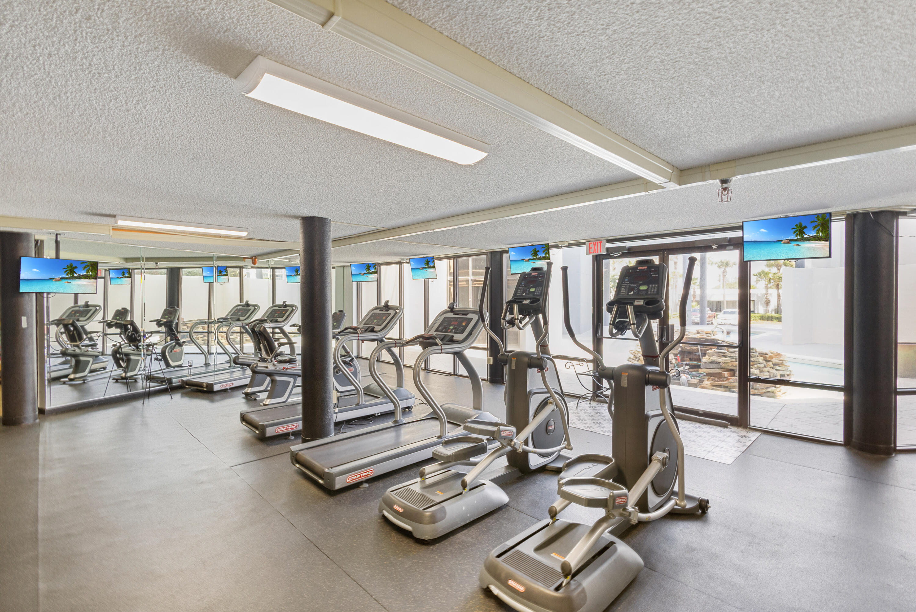 EDGEWATER BEACH CONDO PH 1 - Residential