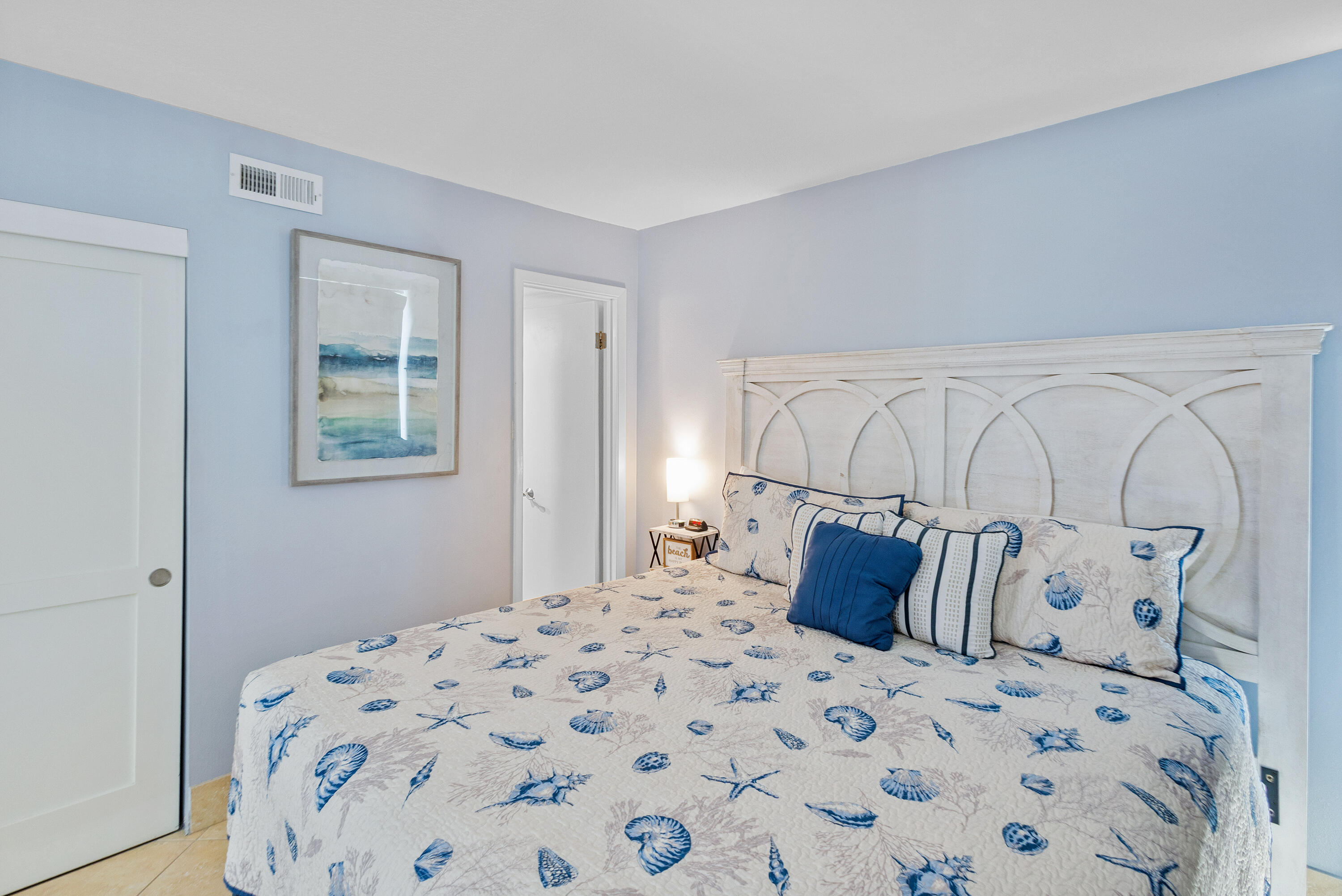 EDGEWATER BEACH CONDO PH 1 - Residential