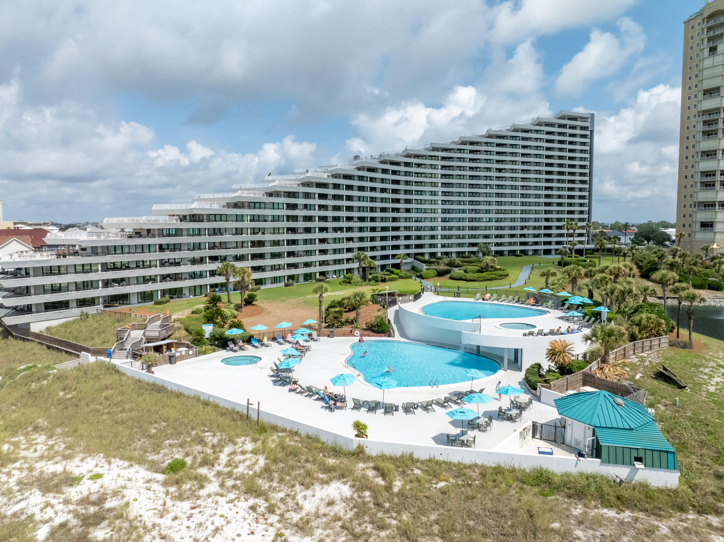 EDGEWATER BEACH CONDO PH 1 - Residential