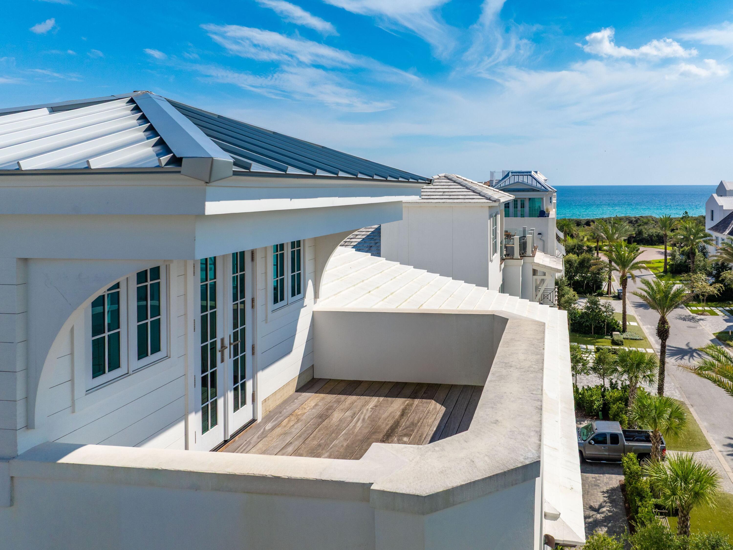 ELYSEE now SANTIMO BEACH - Residential