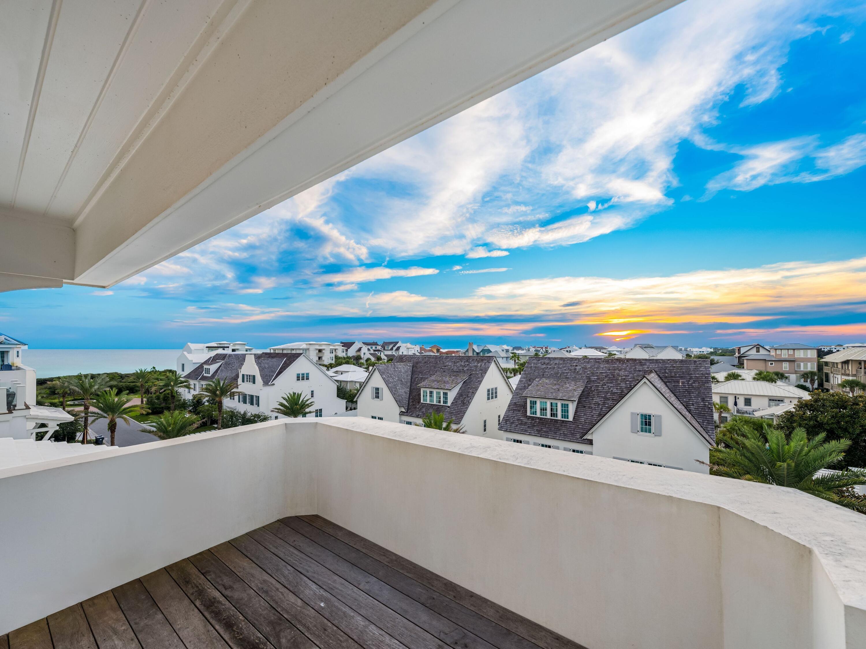 ELYSEE now SANTIMO BEACH - Residential