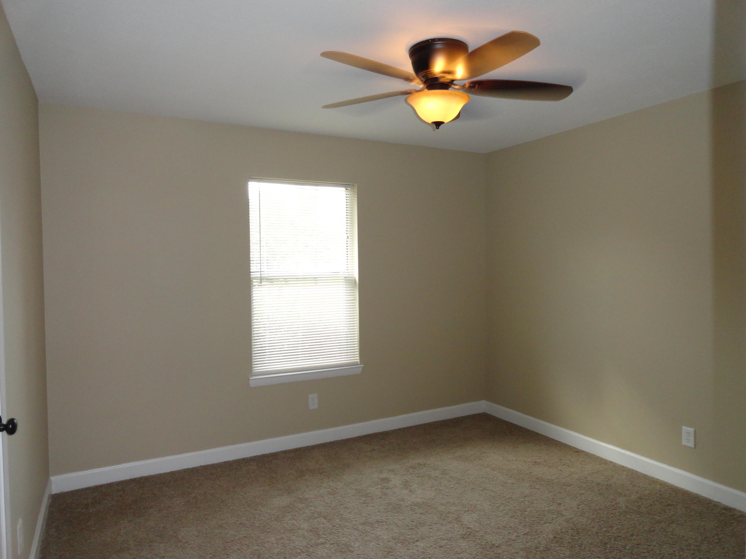 KELL-AIRE GARDENS - Residential