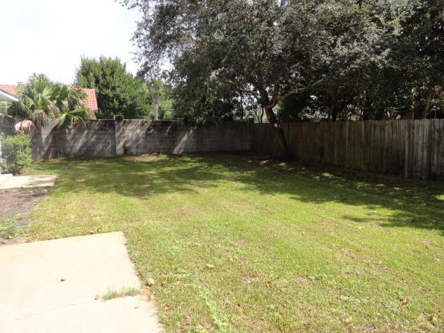 KELL-AIRE GARDENS - Residential