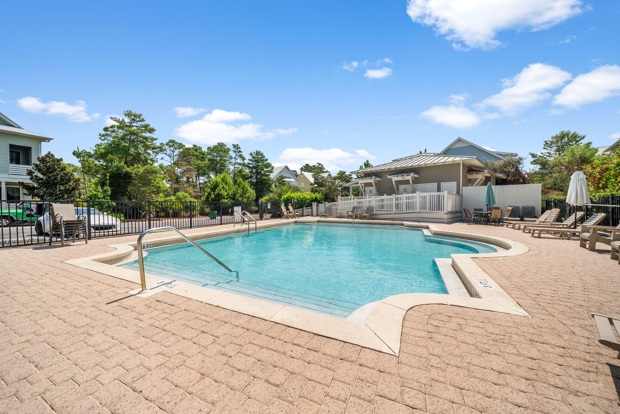 LAKESIDE AT BLUE MOUNTAIN BEACH - Residential Lease