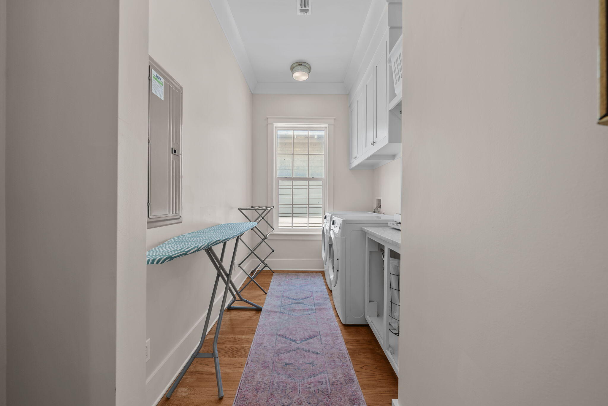 LAKESIDE AT BLUE MOUNTAIN BEACH - Residential Lease