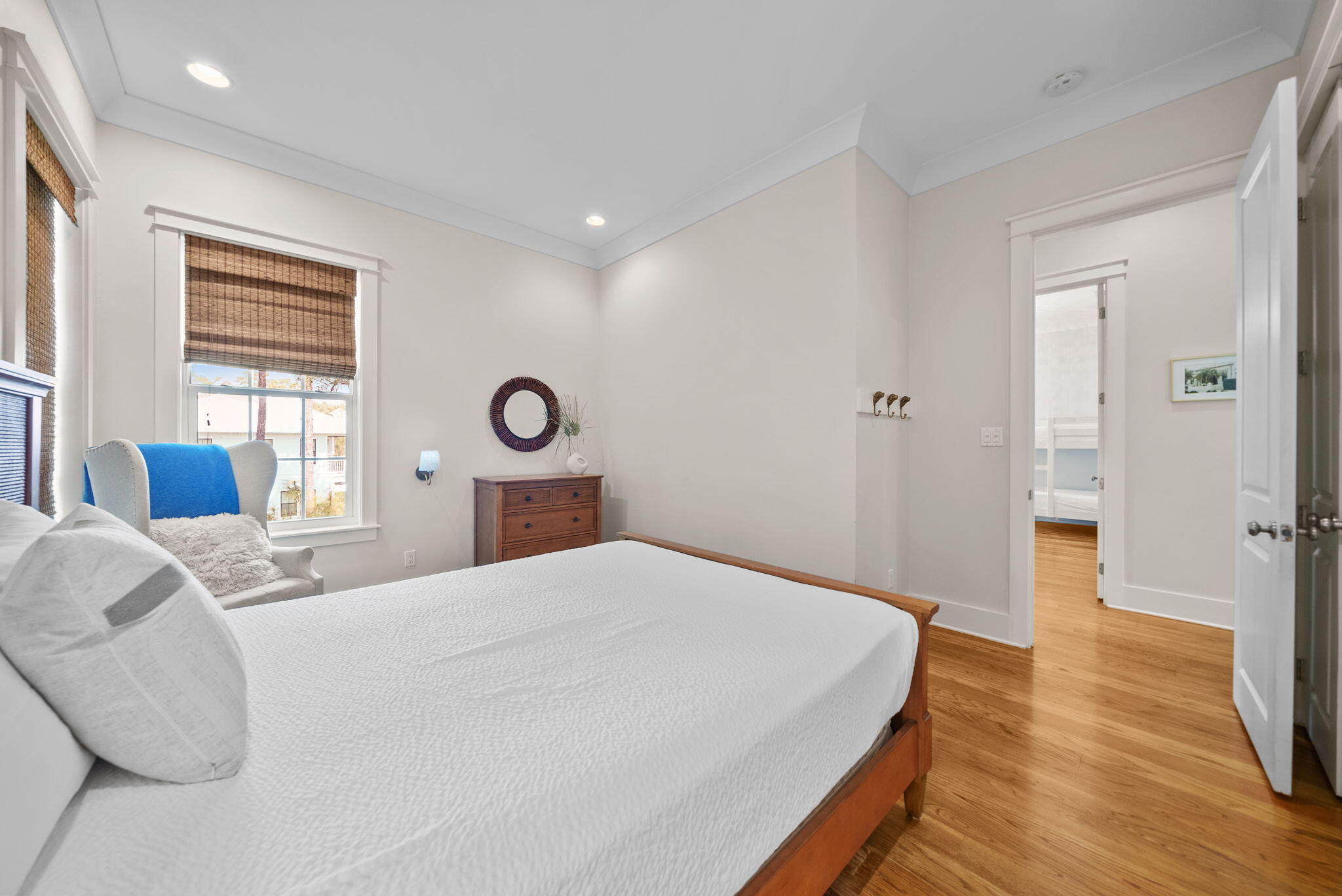 LAKESIDE AT BLUE MOUNTAIN BEACH - Residential Lease