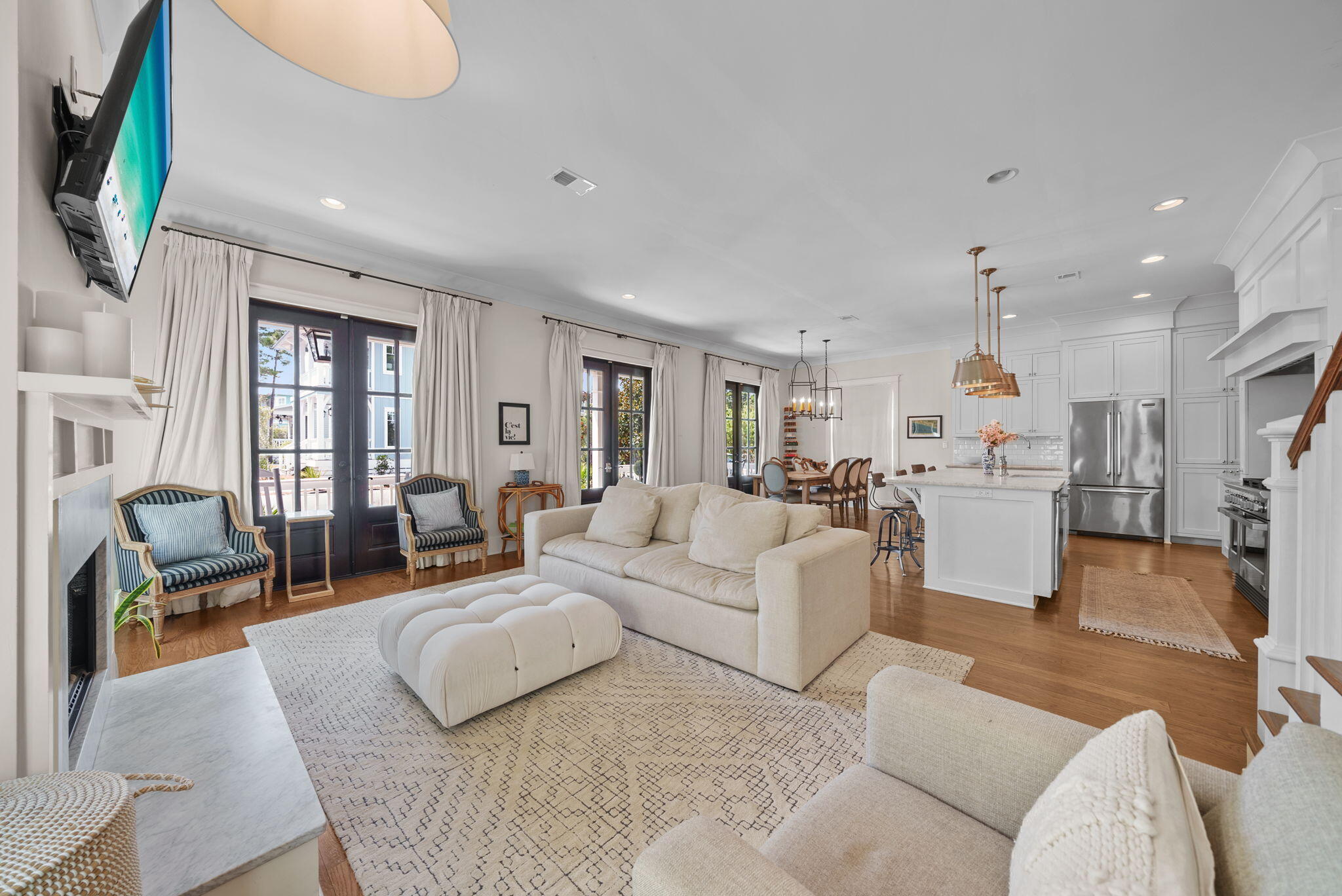 LAKESIDE AT BLUE MOUNTAIN BEACH - Residential Lease