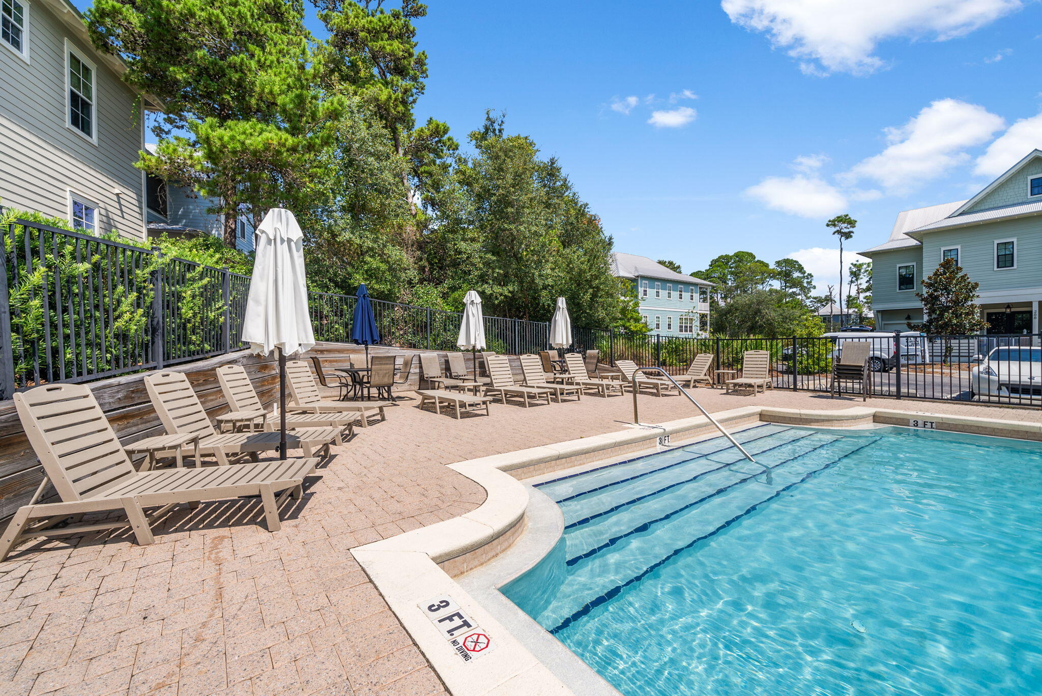 LAKESIDE AT BLUE MOUNTAIN BEACH - Residential Lease