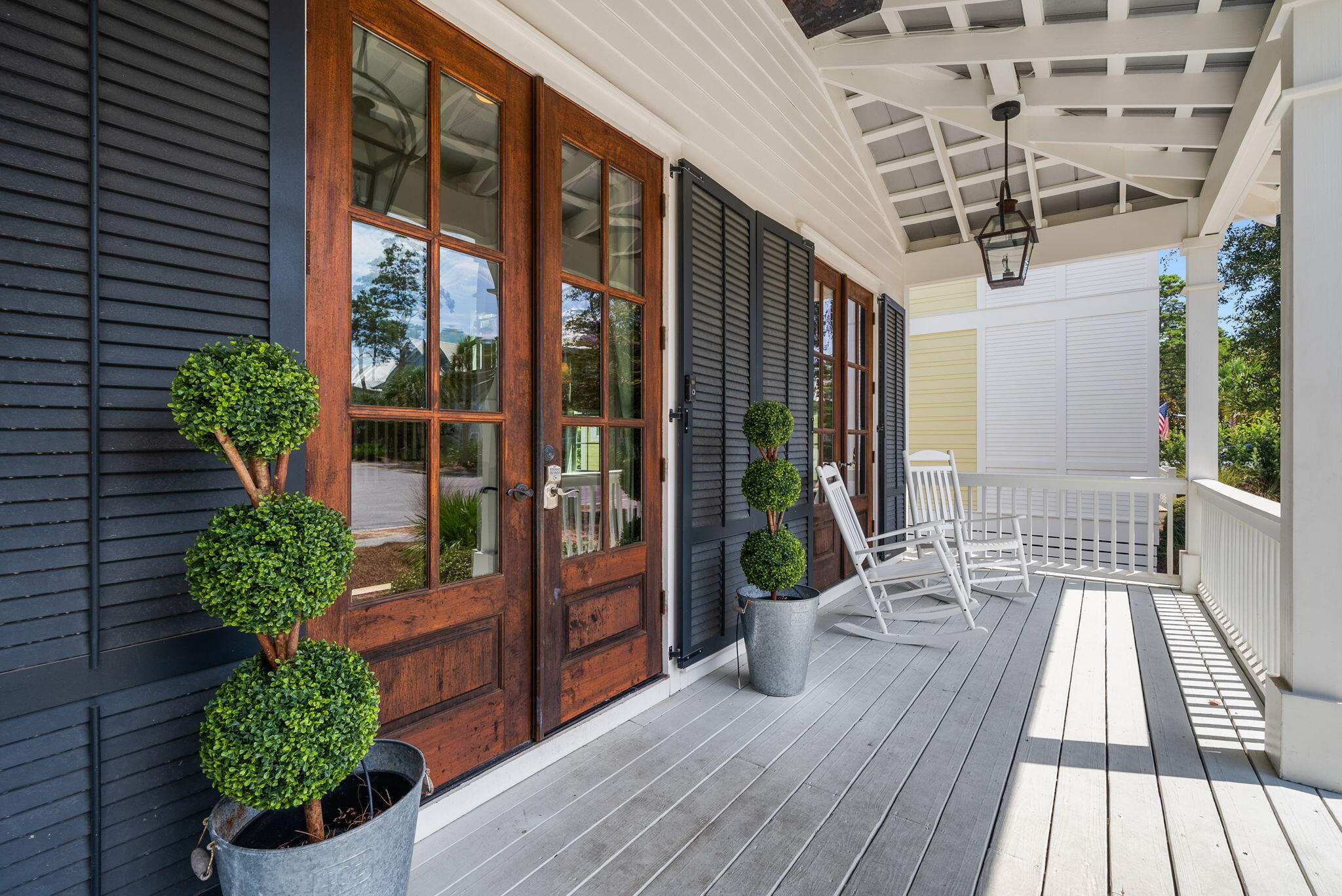 LAKESIDE AT BLUE MOUNTAIN BEACH - Residential Lease