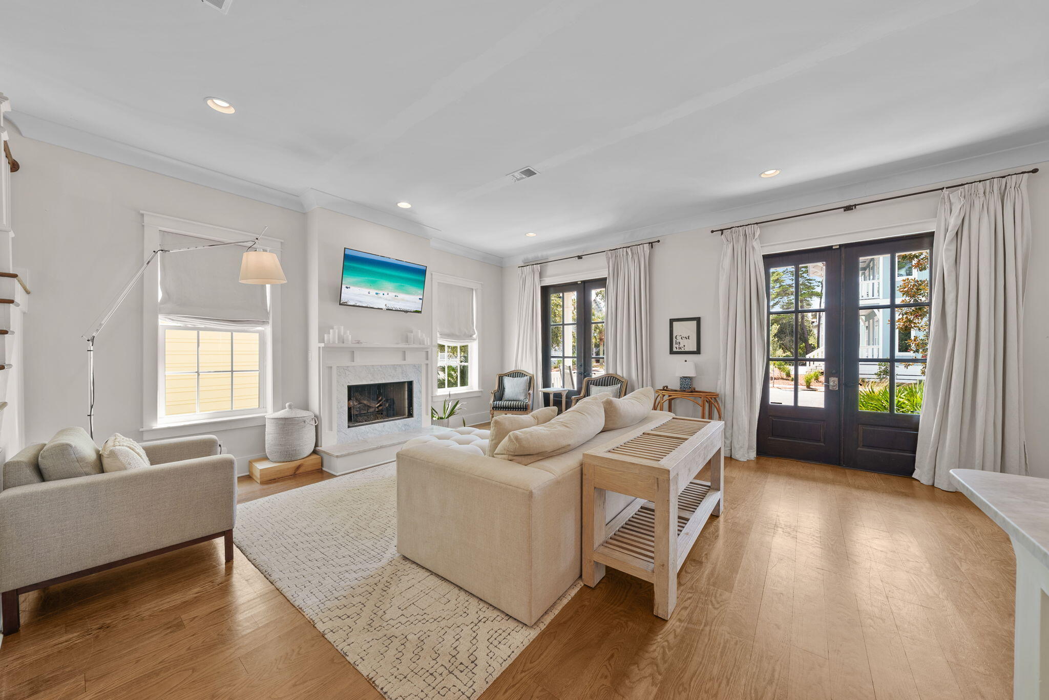 LAKESIDE AT BLUE MOUNTAIN BEACH - Residential Lease
