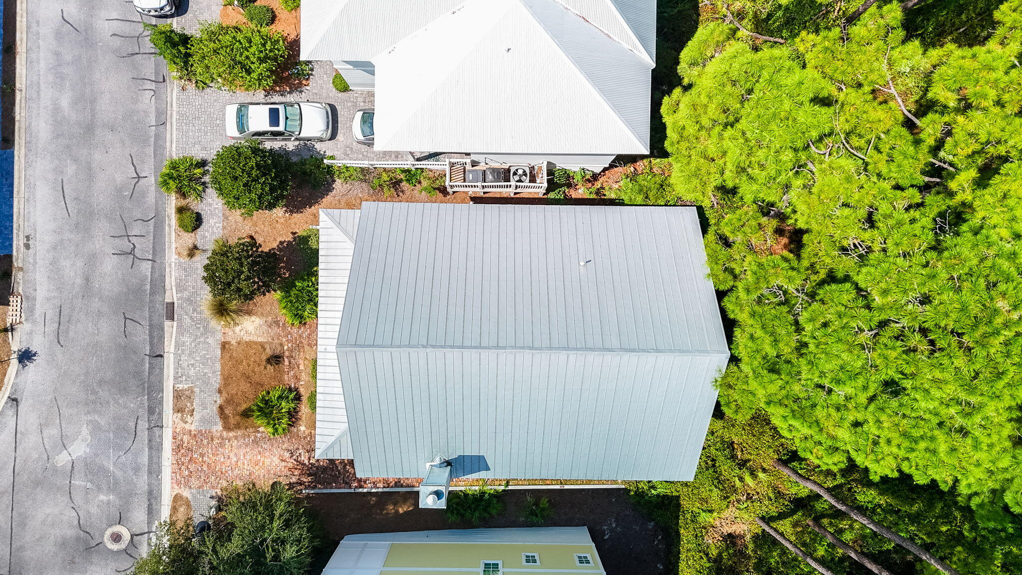 LAKESIDE AT BLUE MOUNTAIN BEACH - Residential Lease