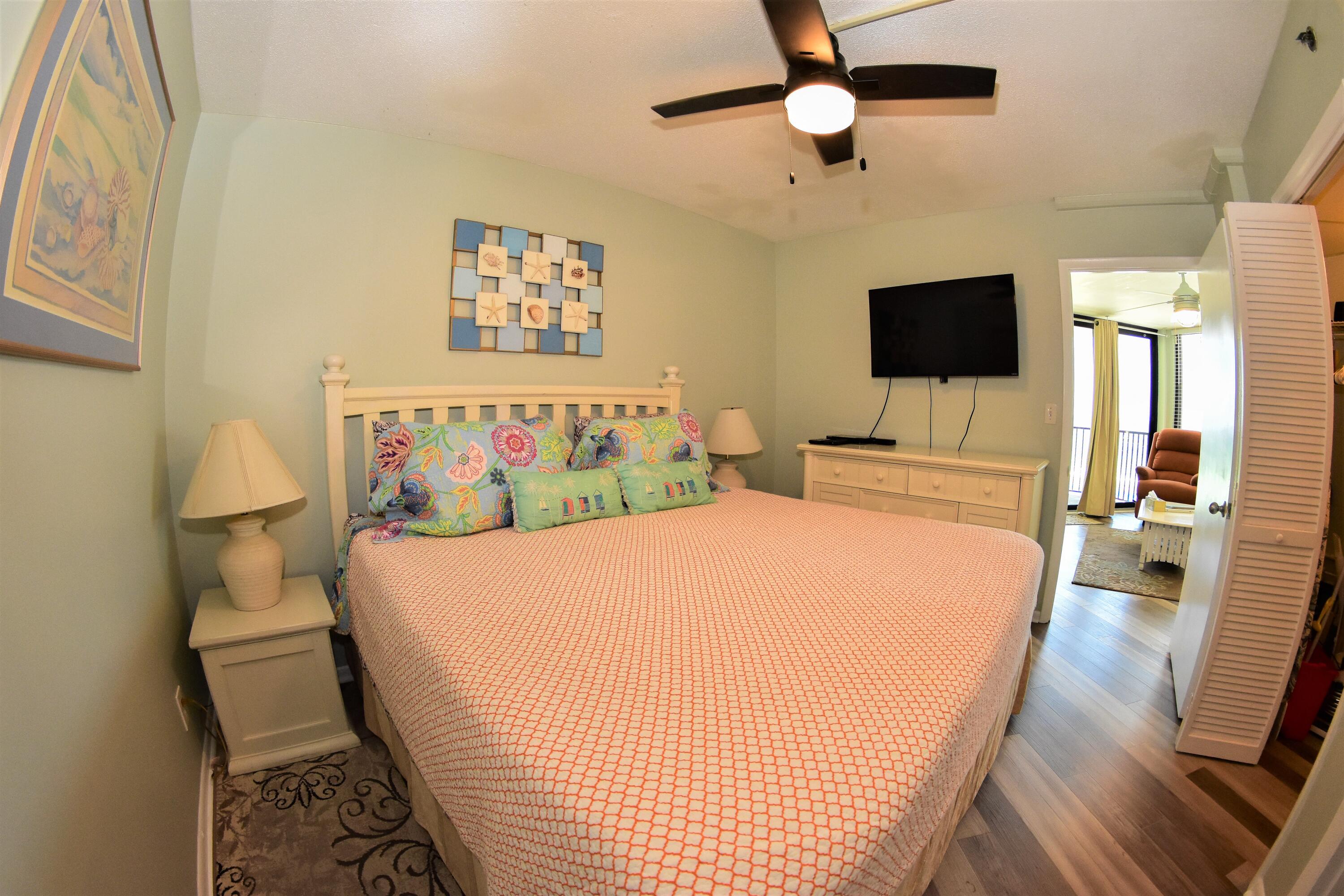 SUNBIRD CONDO - Residential