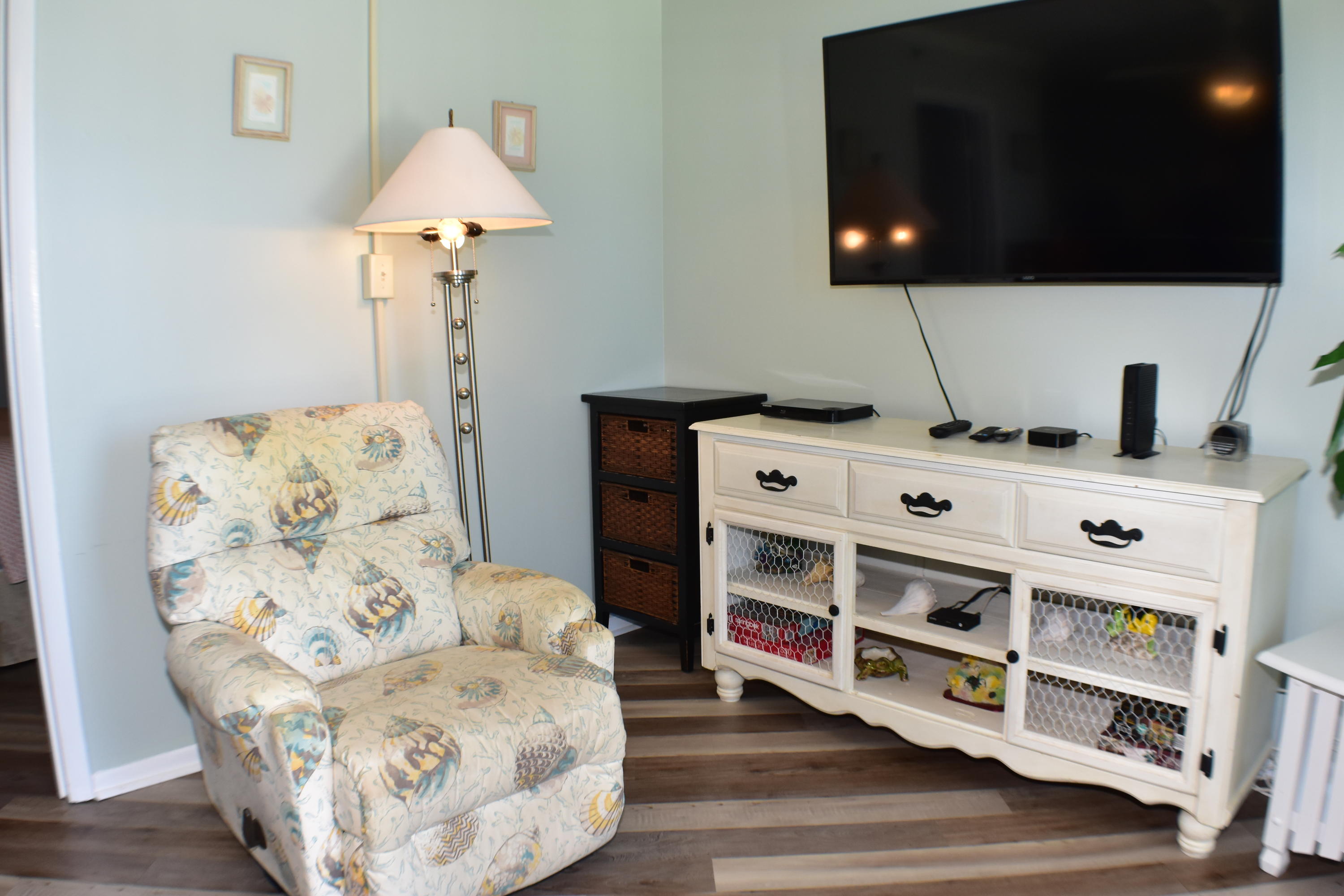SUNBIRD CONDO - Residential
