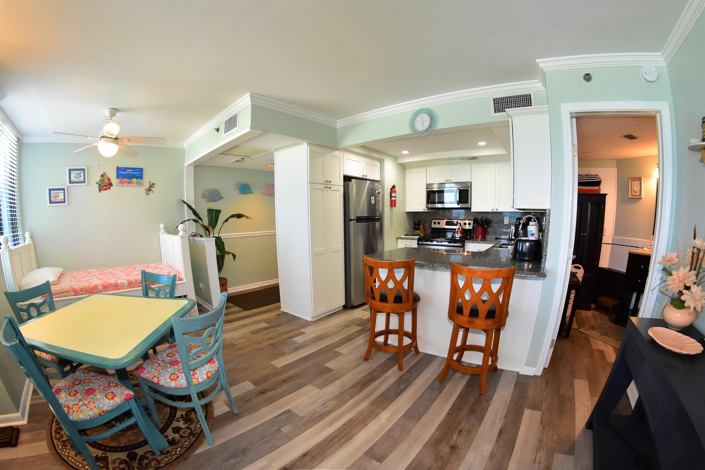 SUNBIRD CONDO - Residential