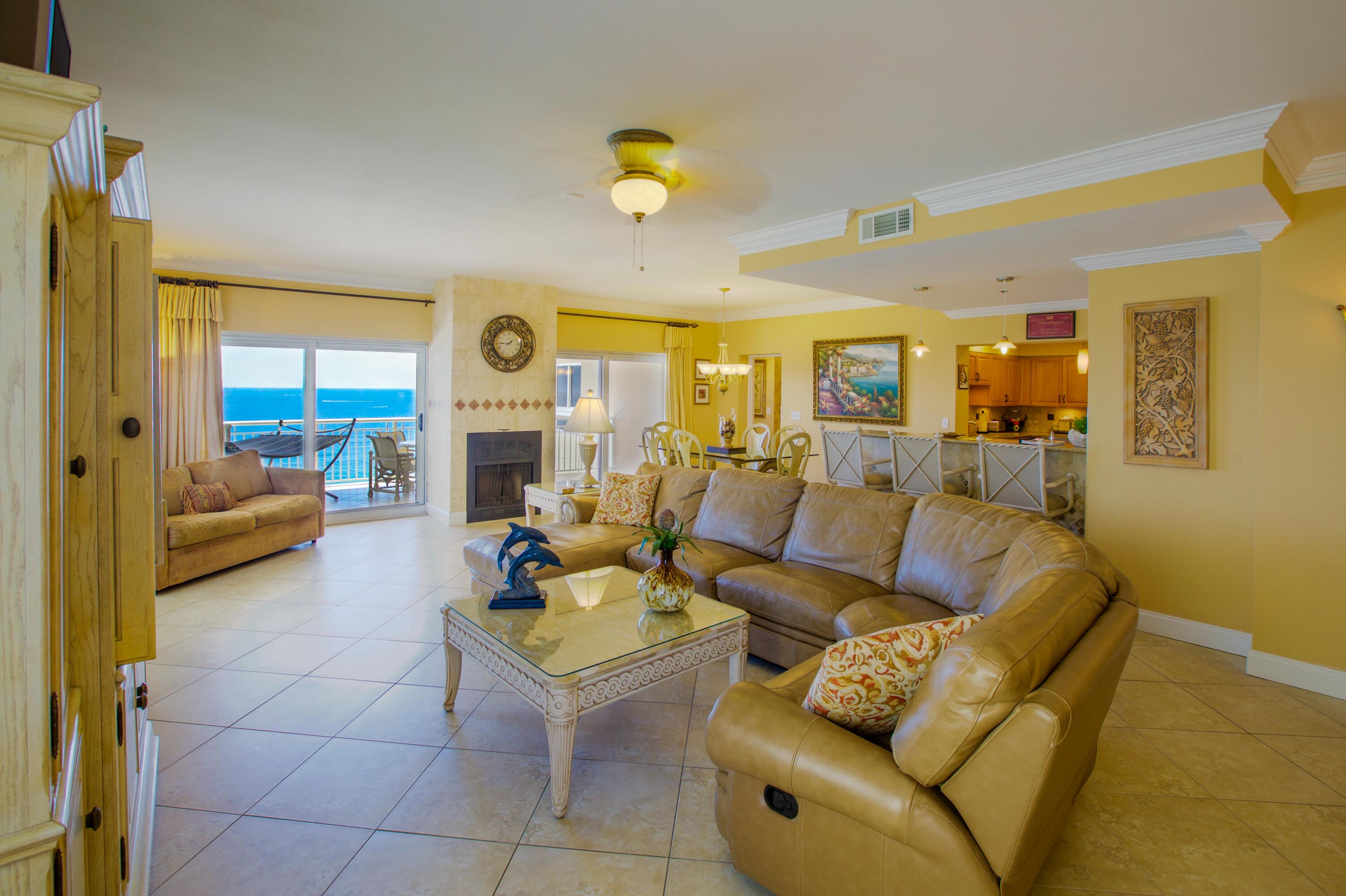 DESTIN TOWERS CONDO - Residential