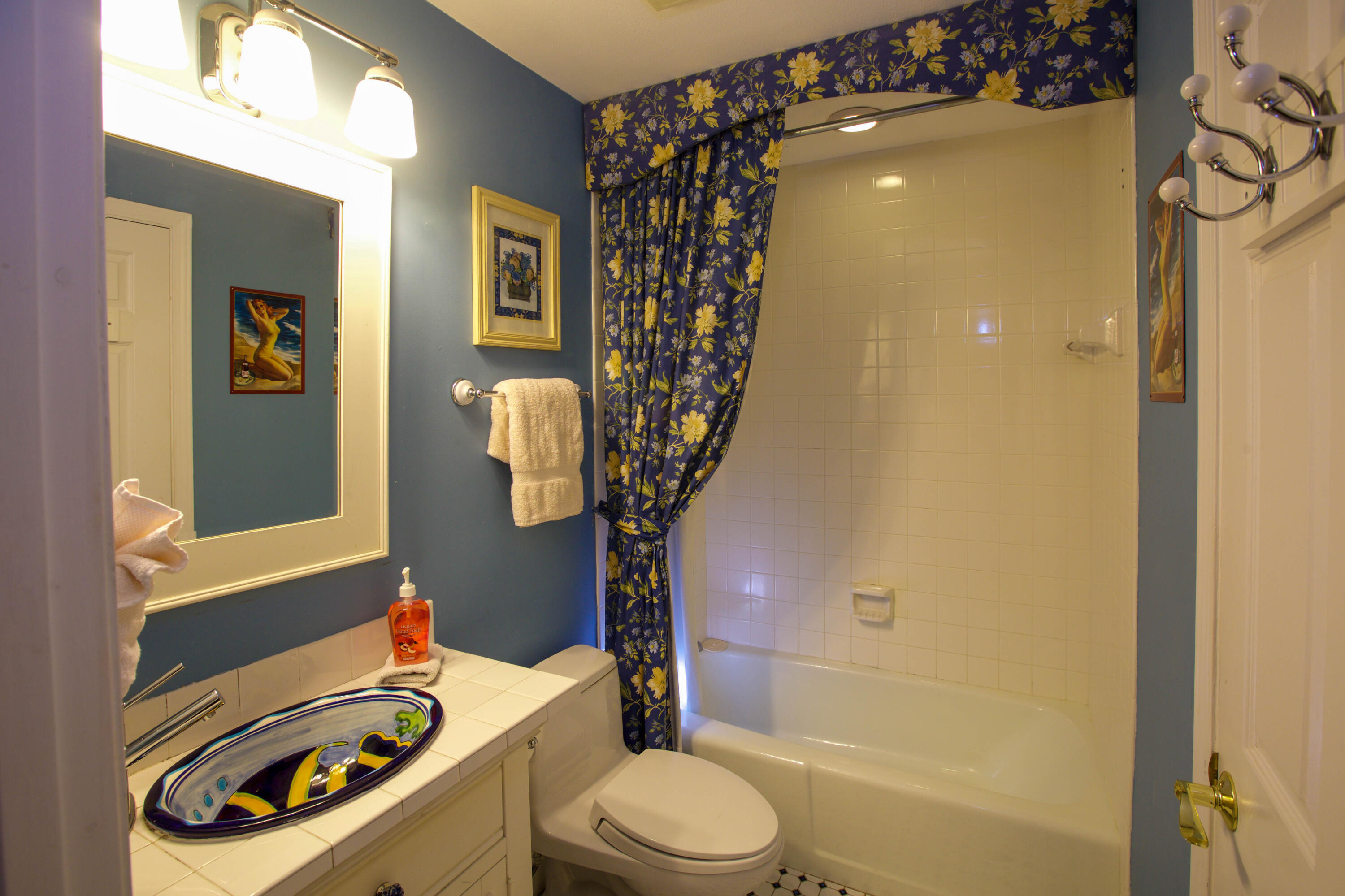 DESTIN TOWERS CONDO - Residential