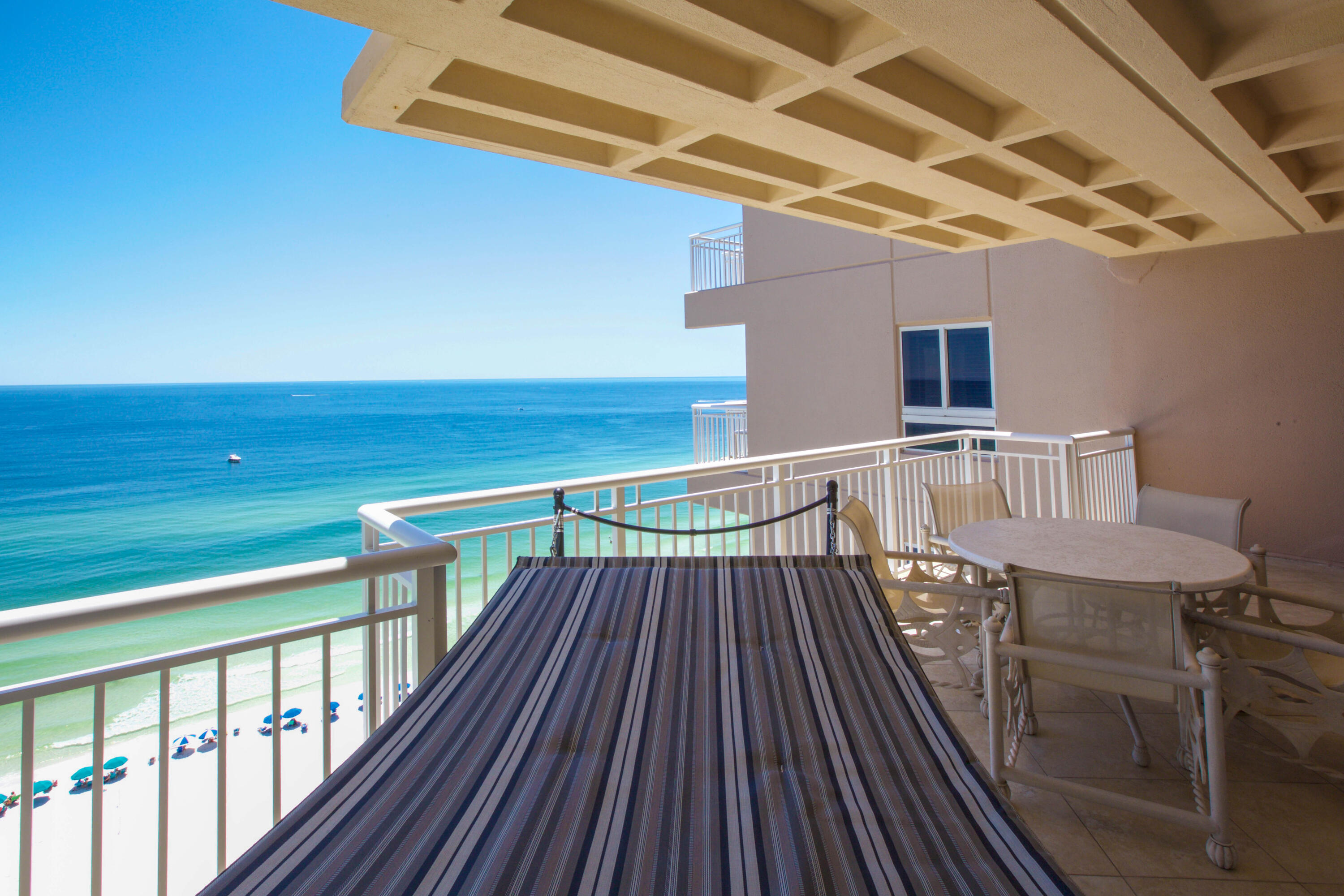 DESTIN TOWERS CONDO - Residential
